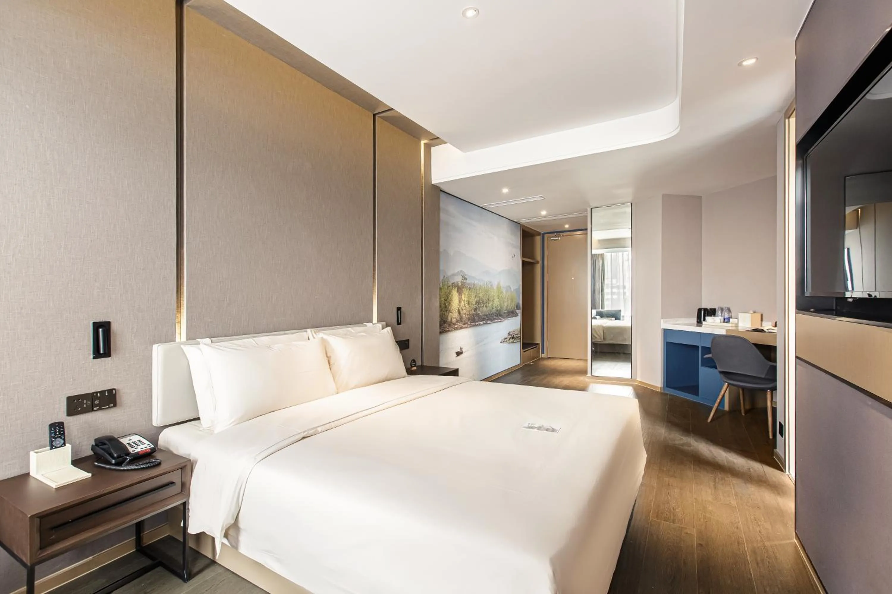 Bed in Atour Hotel Chengdu Yulin Huaxi