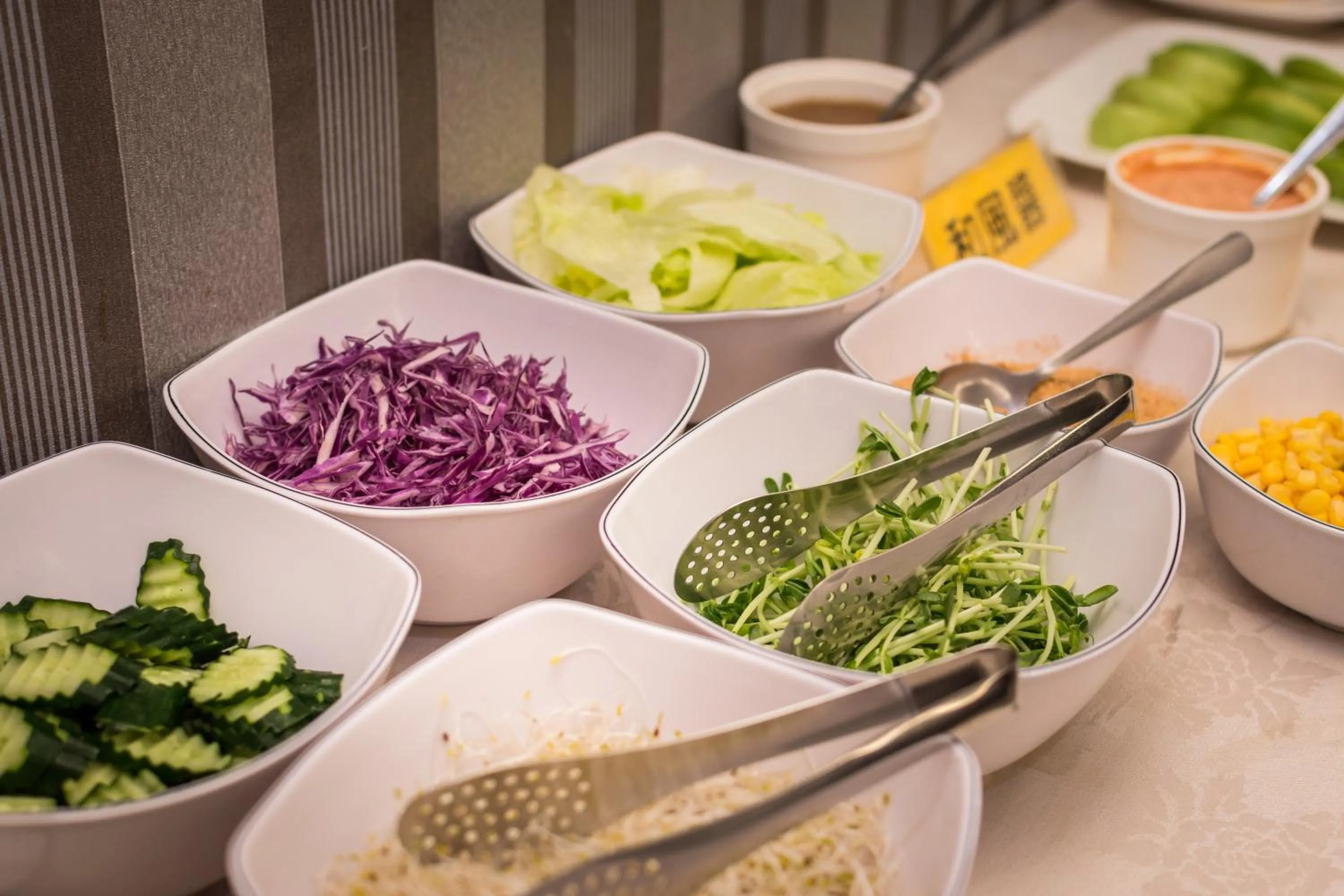 Food and drinks in Ren Mei Fashion Hotel