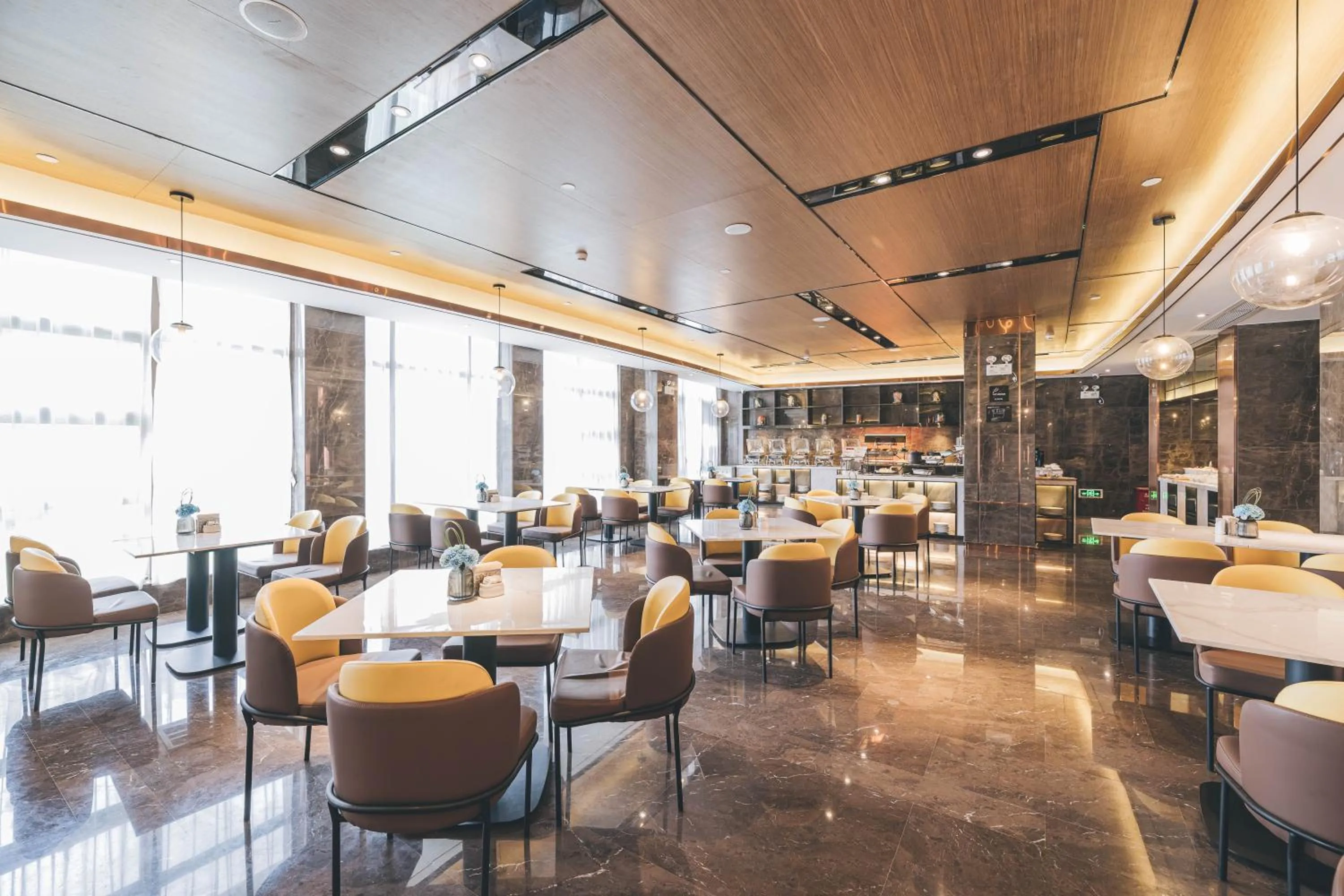 Restaurant/places to eat in Atour Hotel (Puning High Speed Railway Station)