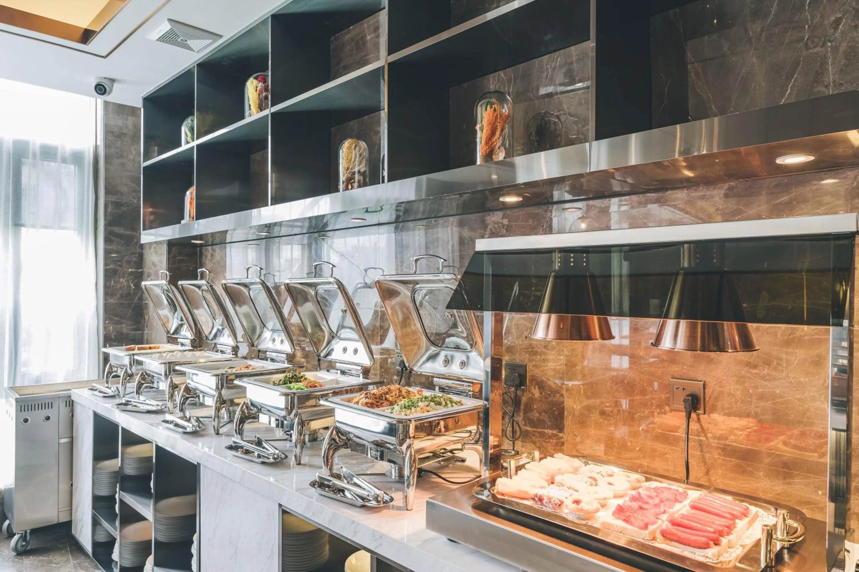 Restaurant/places to eat in Atour Hotel (Puning High Speed Railway Station)