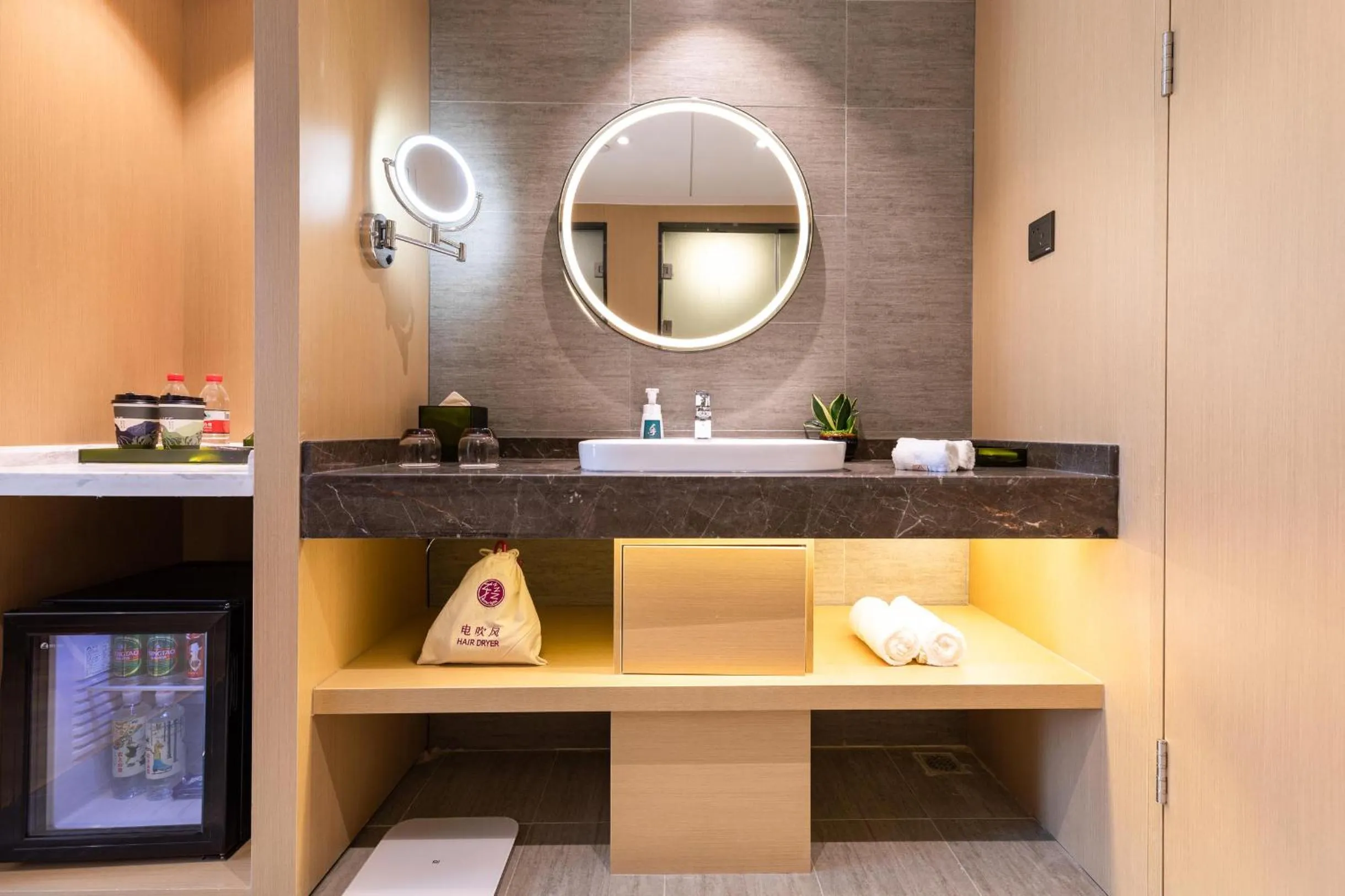 Atour Light Hotel (Wuhan Wuchang Railway Station)