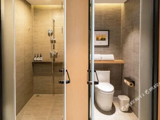 Atour Light Hotel (Wuhan Wuchang Railway Station)