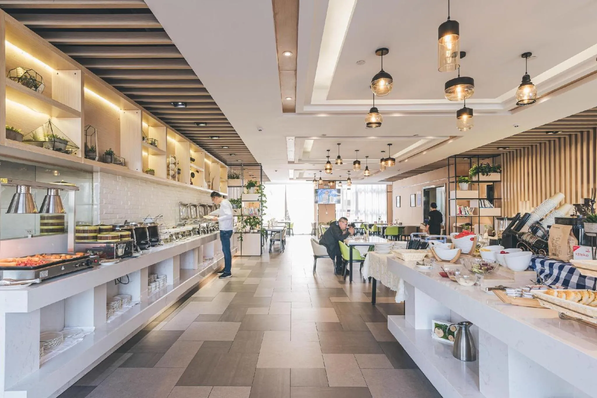 Restaurant/places to eat in Atour Hotel (Suzhou Wujiang)