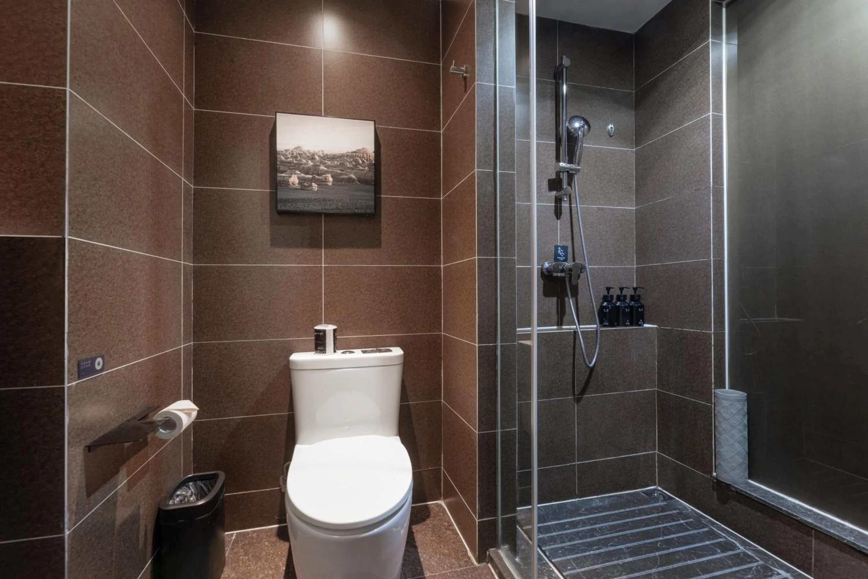 Shower in Atour Hotel (Suzhou Wujiang)