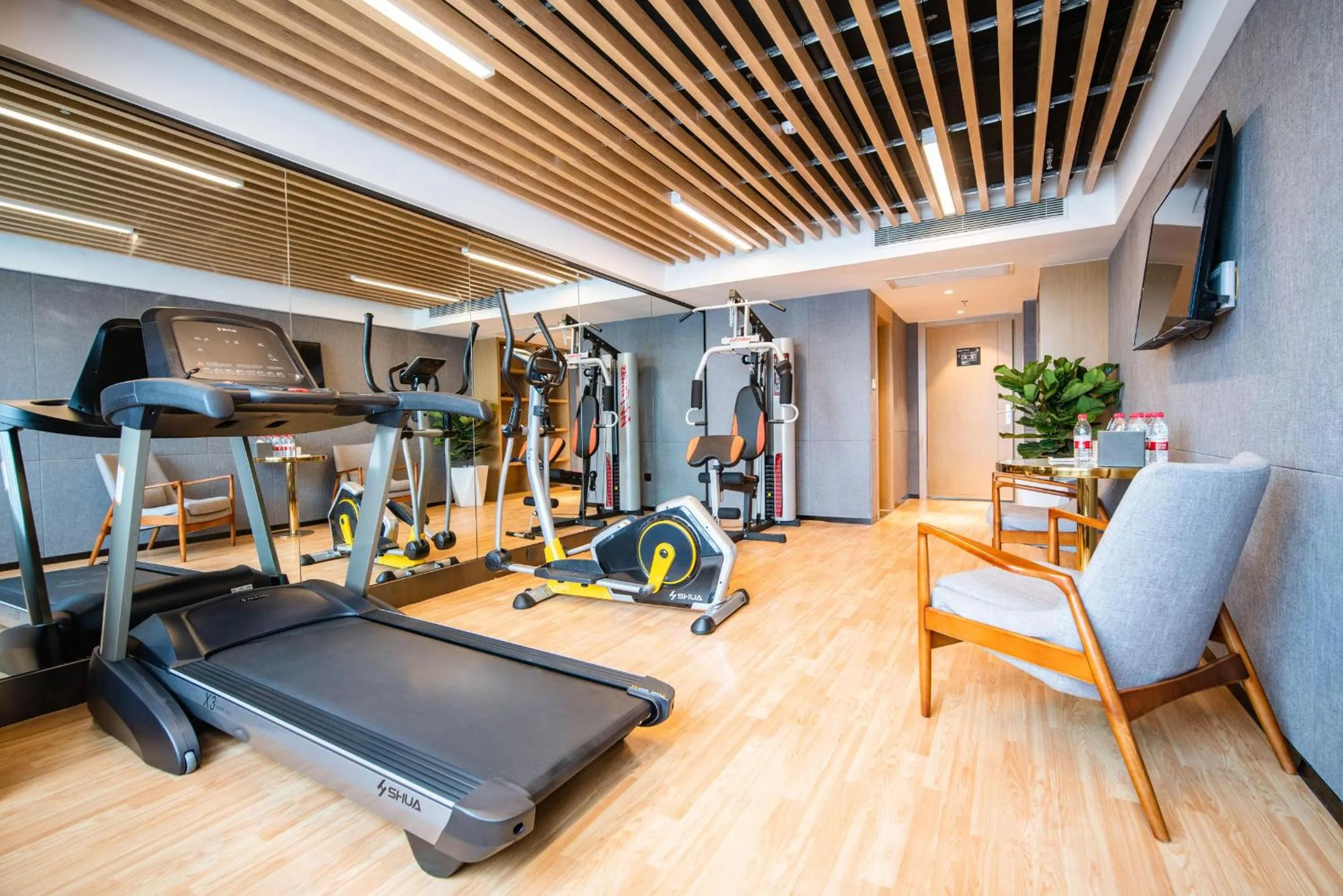 Atour Hotel Guiyang Convention and Exhibition Center