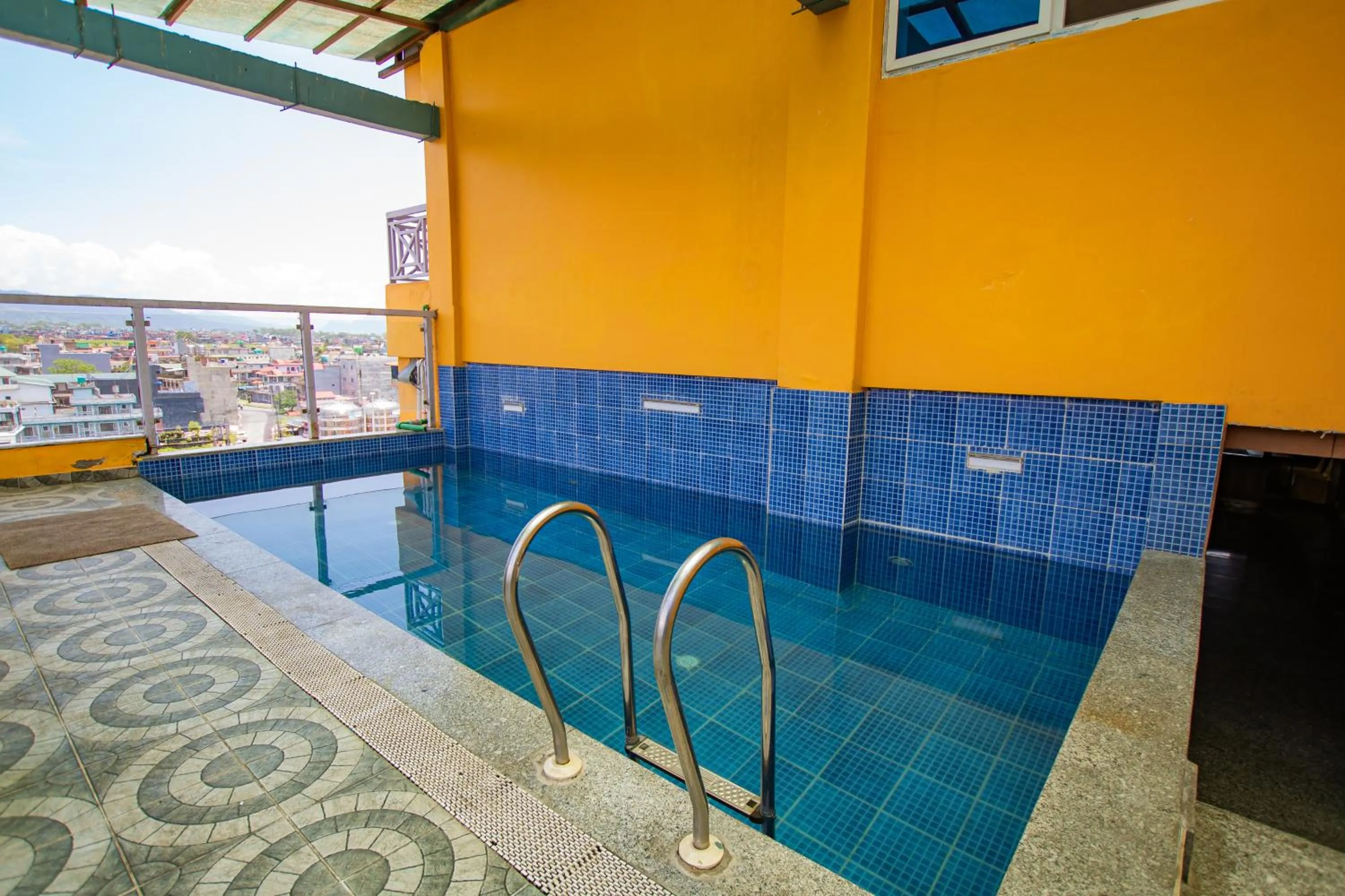 Swimming pool in Hotel Yellow Pagoda Pokhara