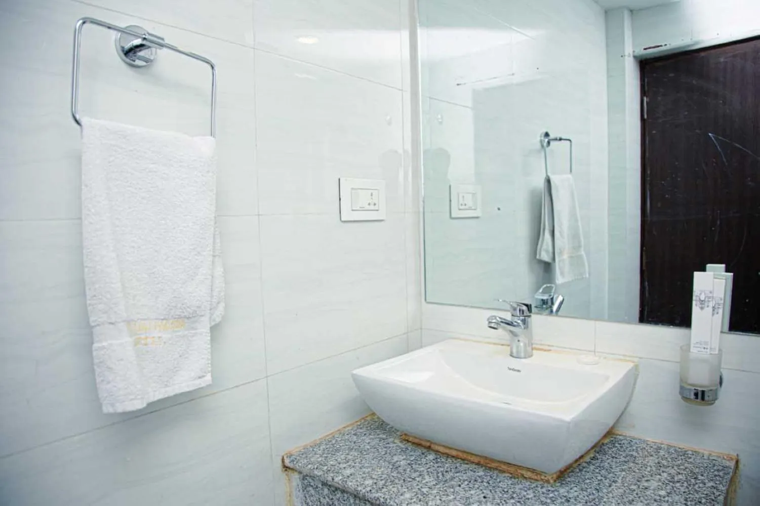 Bathroom in Hotel Yellow Pagoda Pokhara