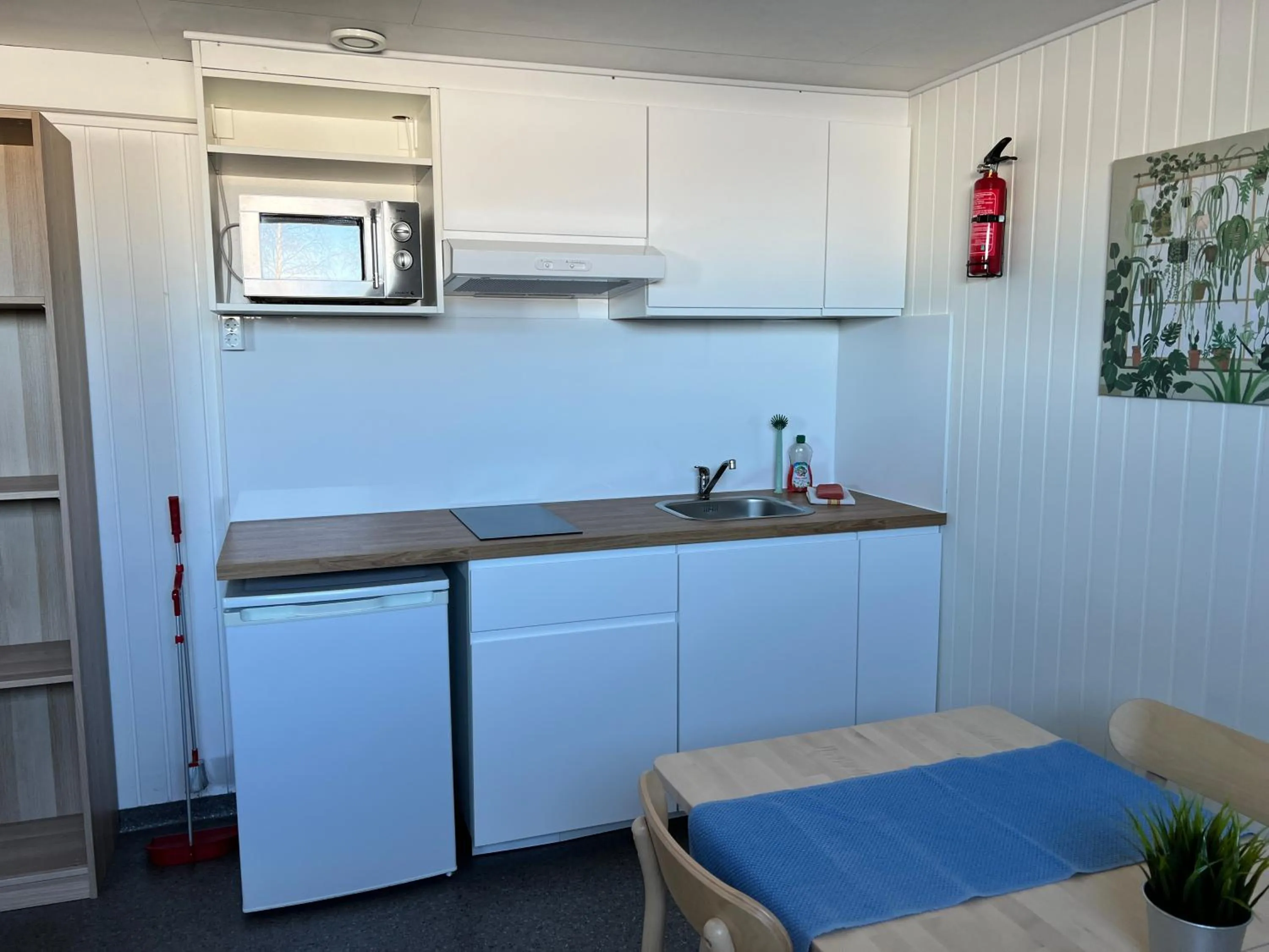 Kitchen or kitchenette in Sangis Motell och Camping
