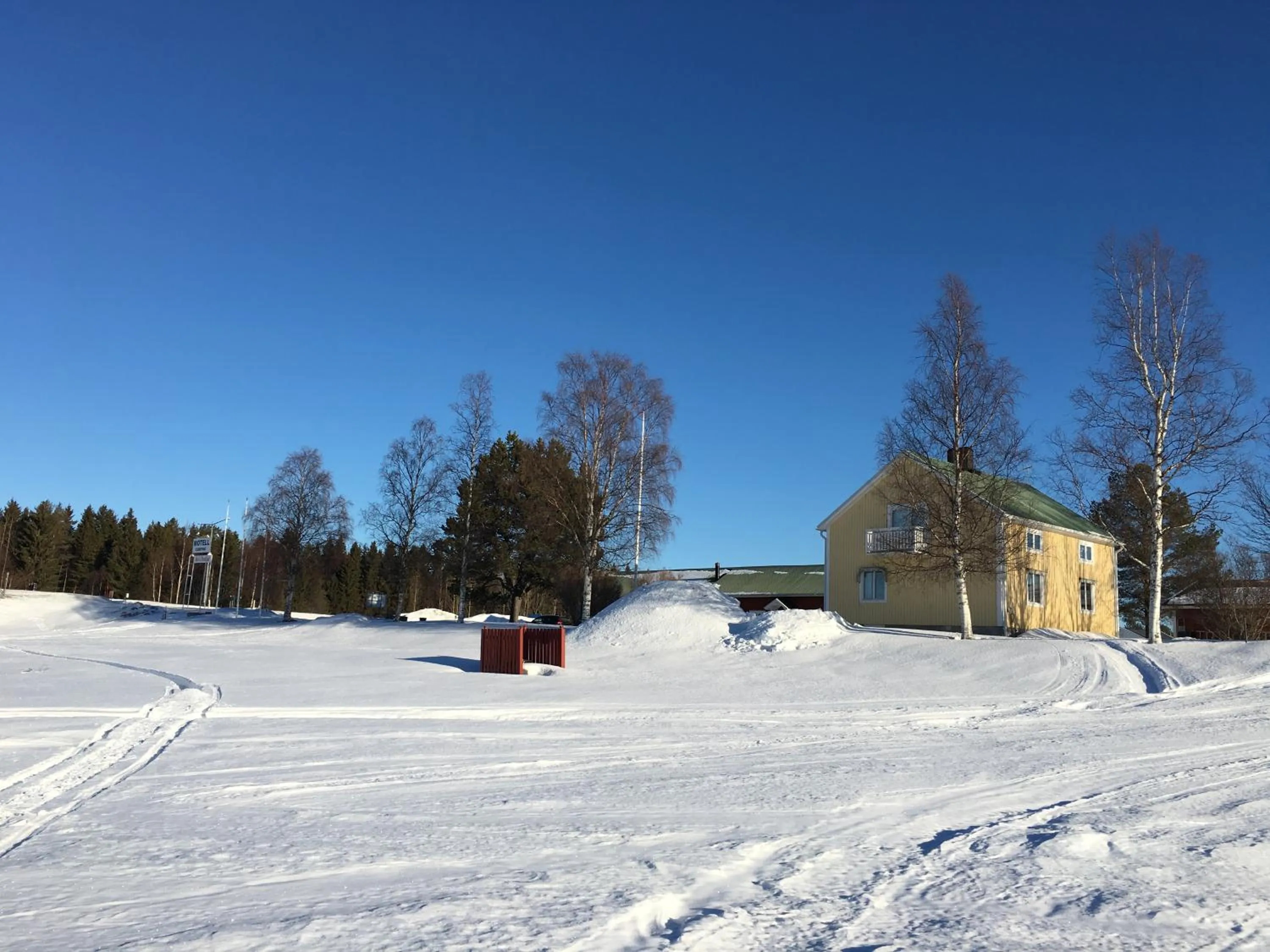 Property building in Sangis Motell och Camping