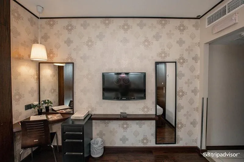 TV and multimedia in Mark Inn Hotel Deira