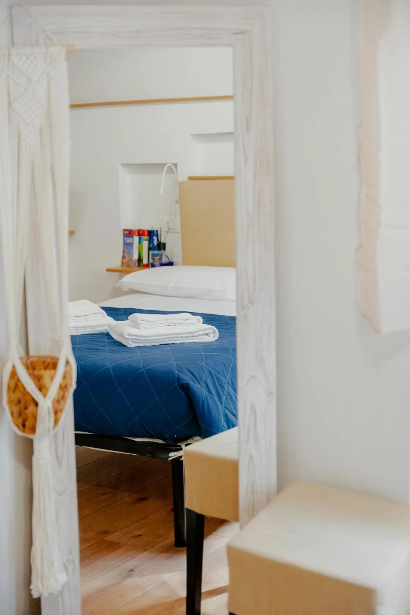 Bedroom, Bed in Florence Rooms