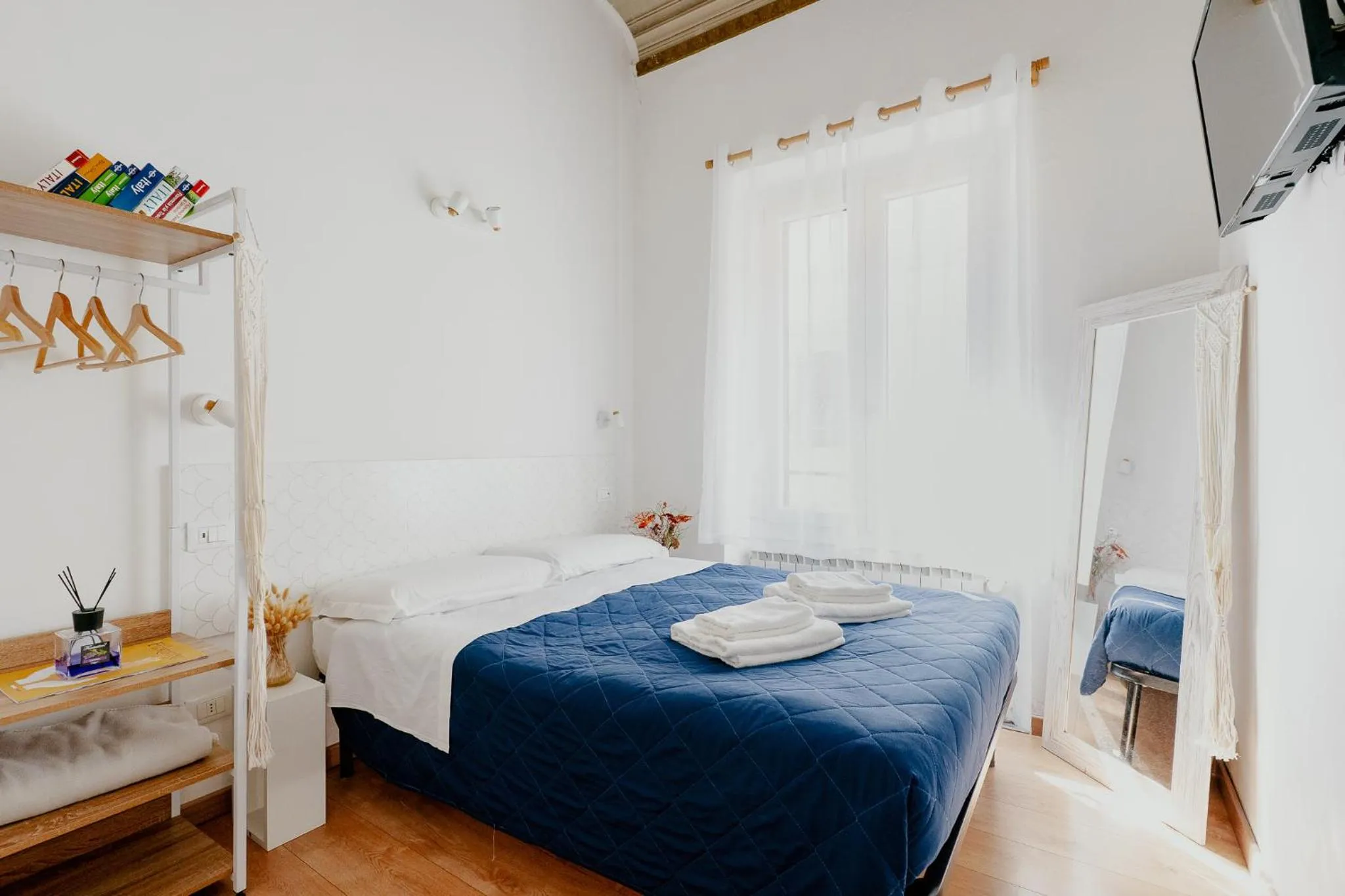 Bed in Florence Rooms