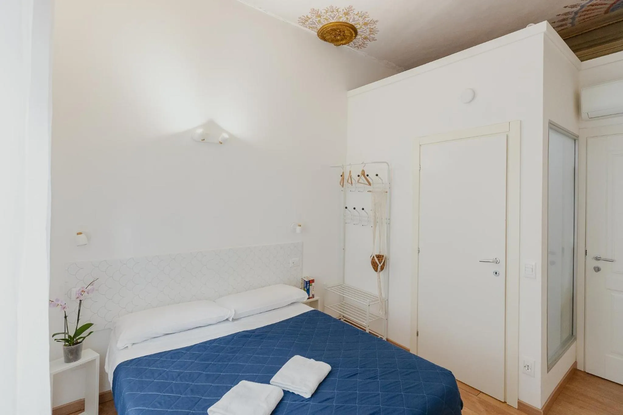 Bed in Florence Rooms