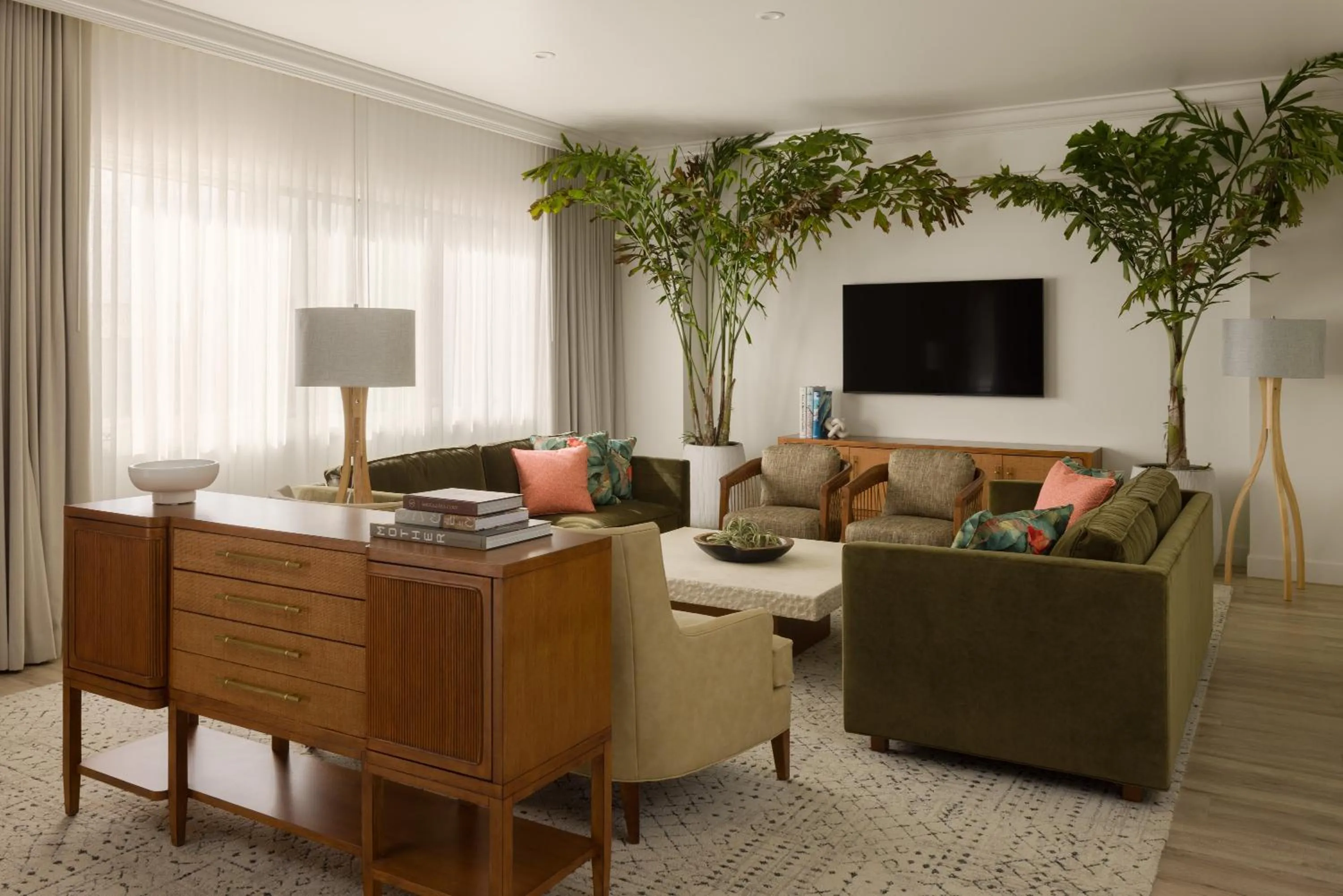 Living room in Tommy Bahama Miramonte Resort & Spa