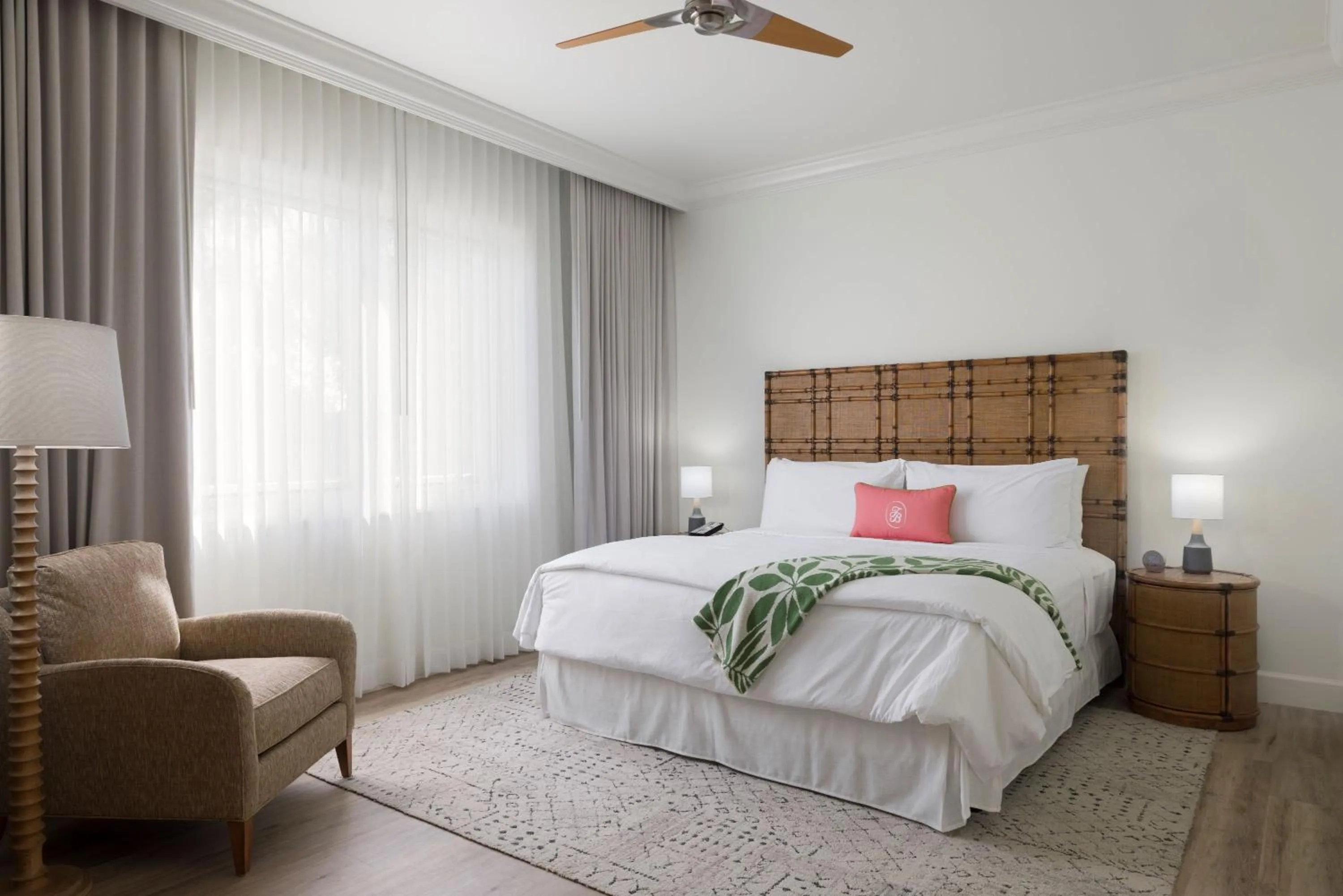 Bedroom, Bed in Tommy Bahama Miramonte Resort & Spa