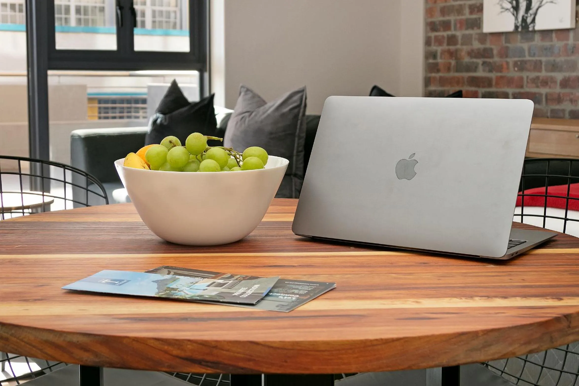 Dining area in Urban Artisan Luxury Suites by Totalstay