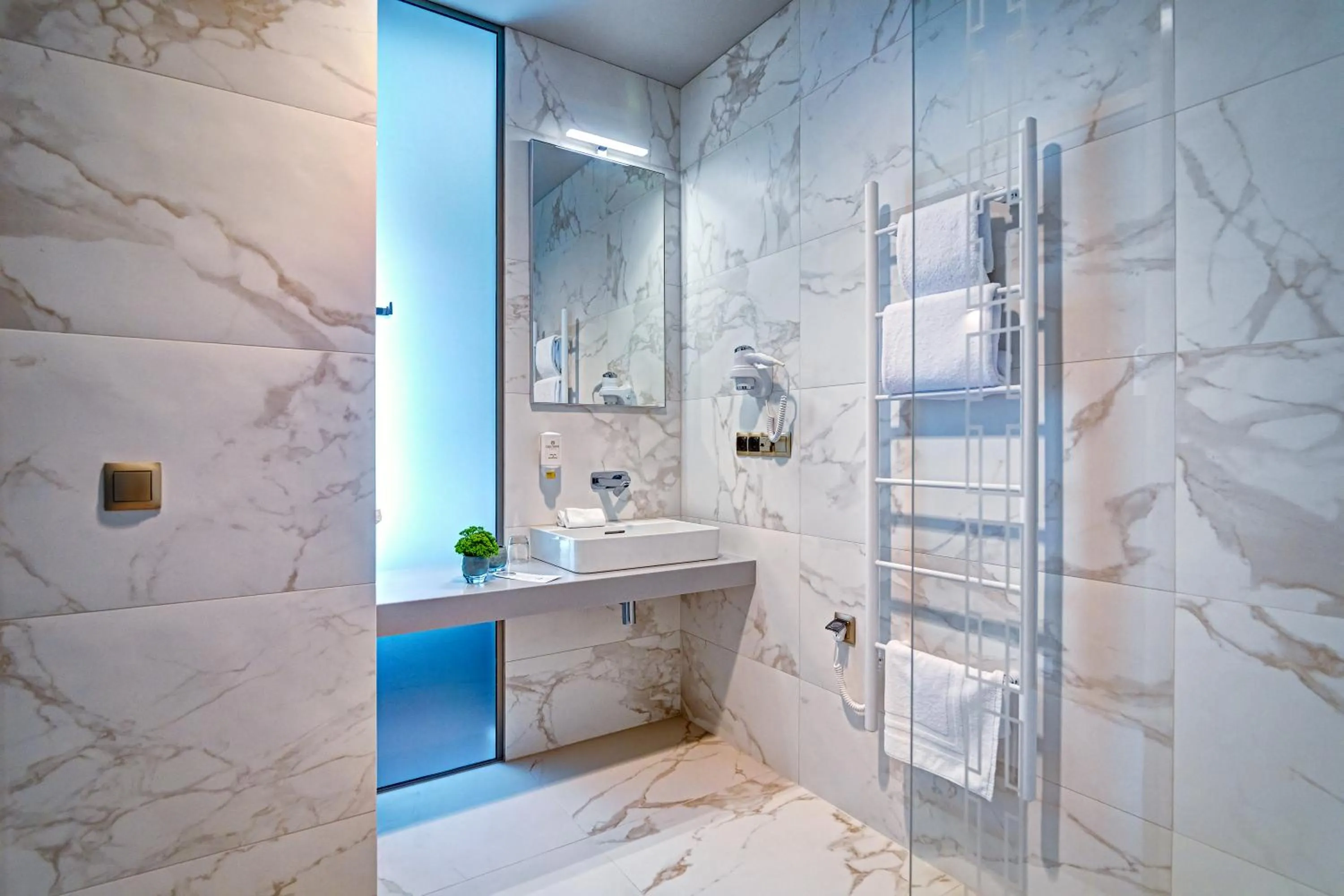 Bathroom in Old Town Haston