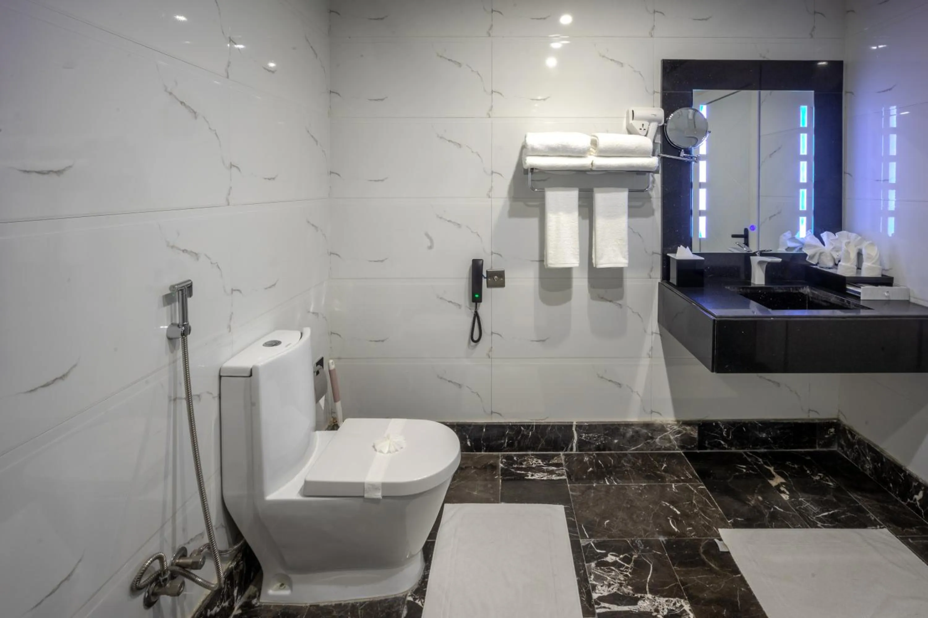 Shower in Donatello Jeddah Hotel