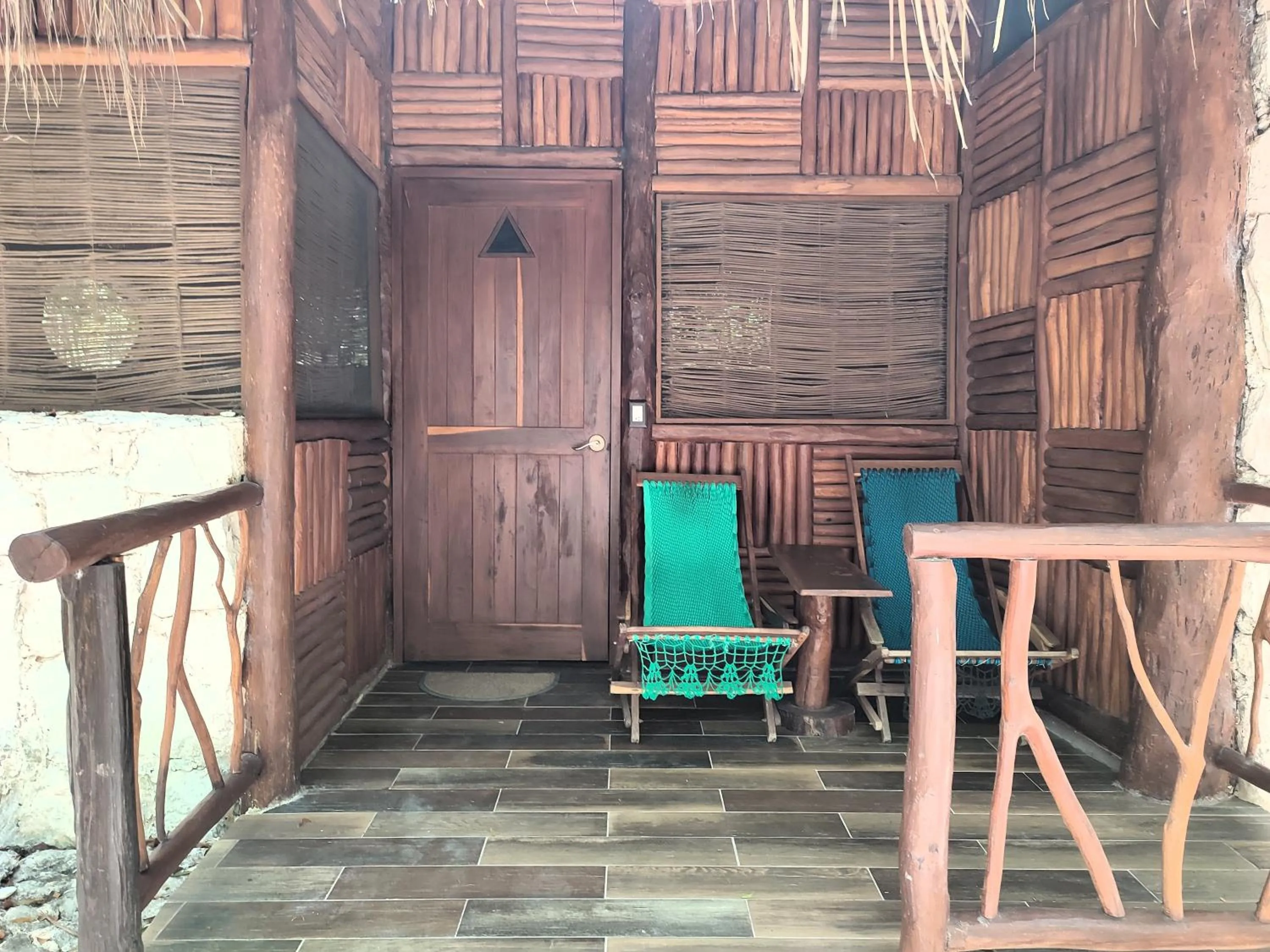 Day in Aldea Maya-Ha Cabañas con cenotes