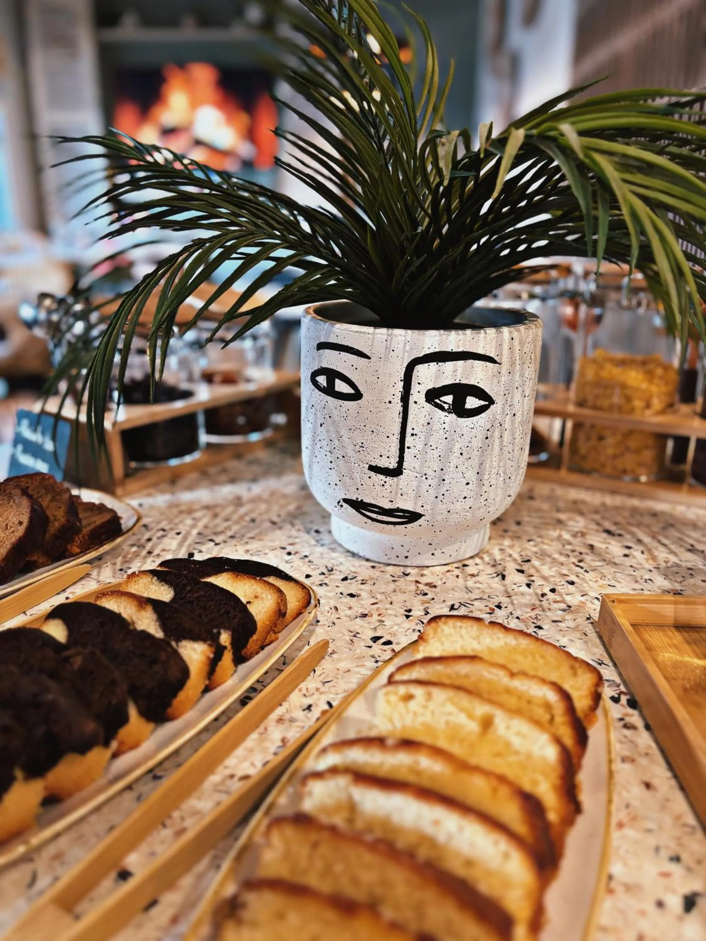 Food in Hôtel BO & MIA