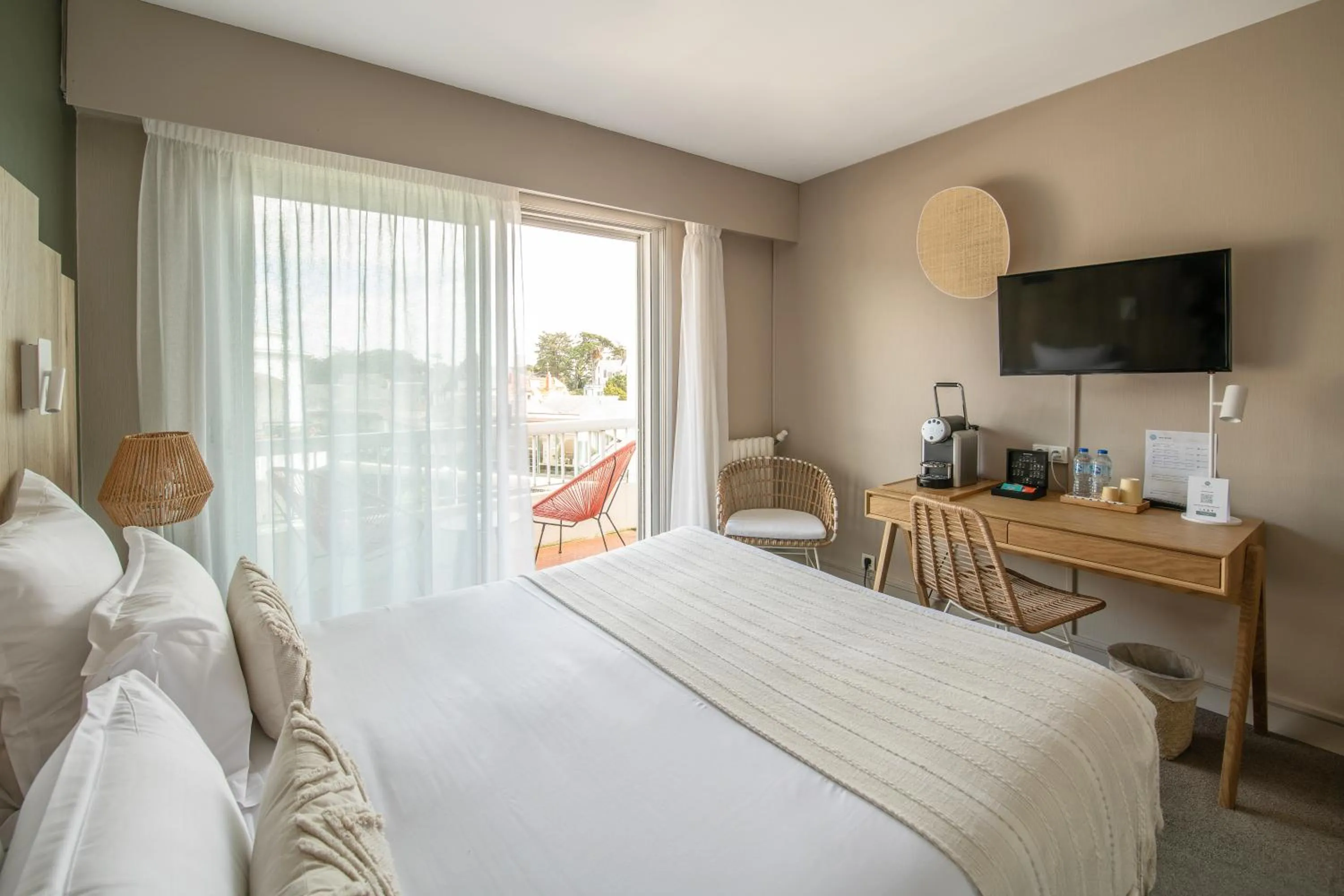 Triple Room with Terrace in Hôtel BO & MIA