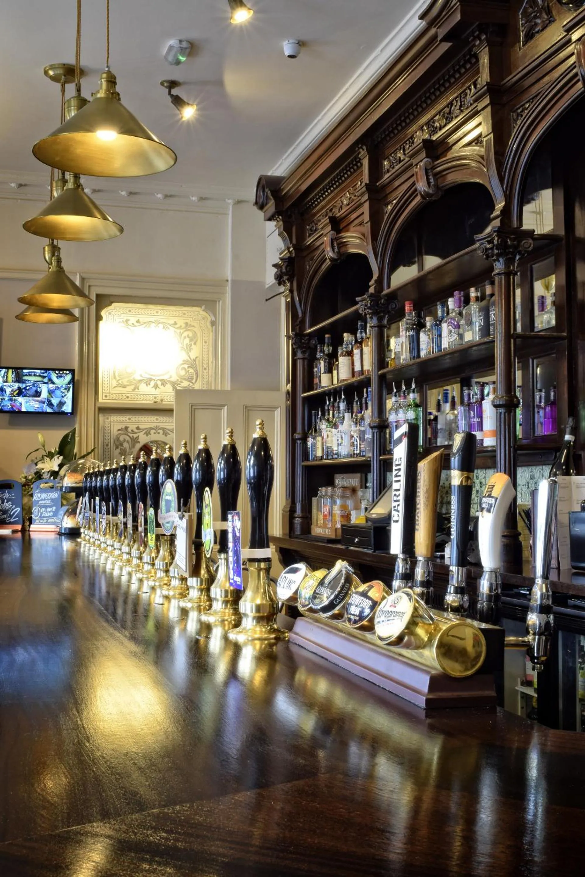 Lounge or bar in The Seven Stars