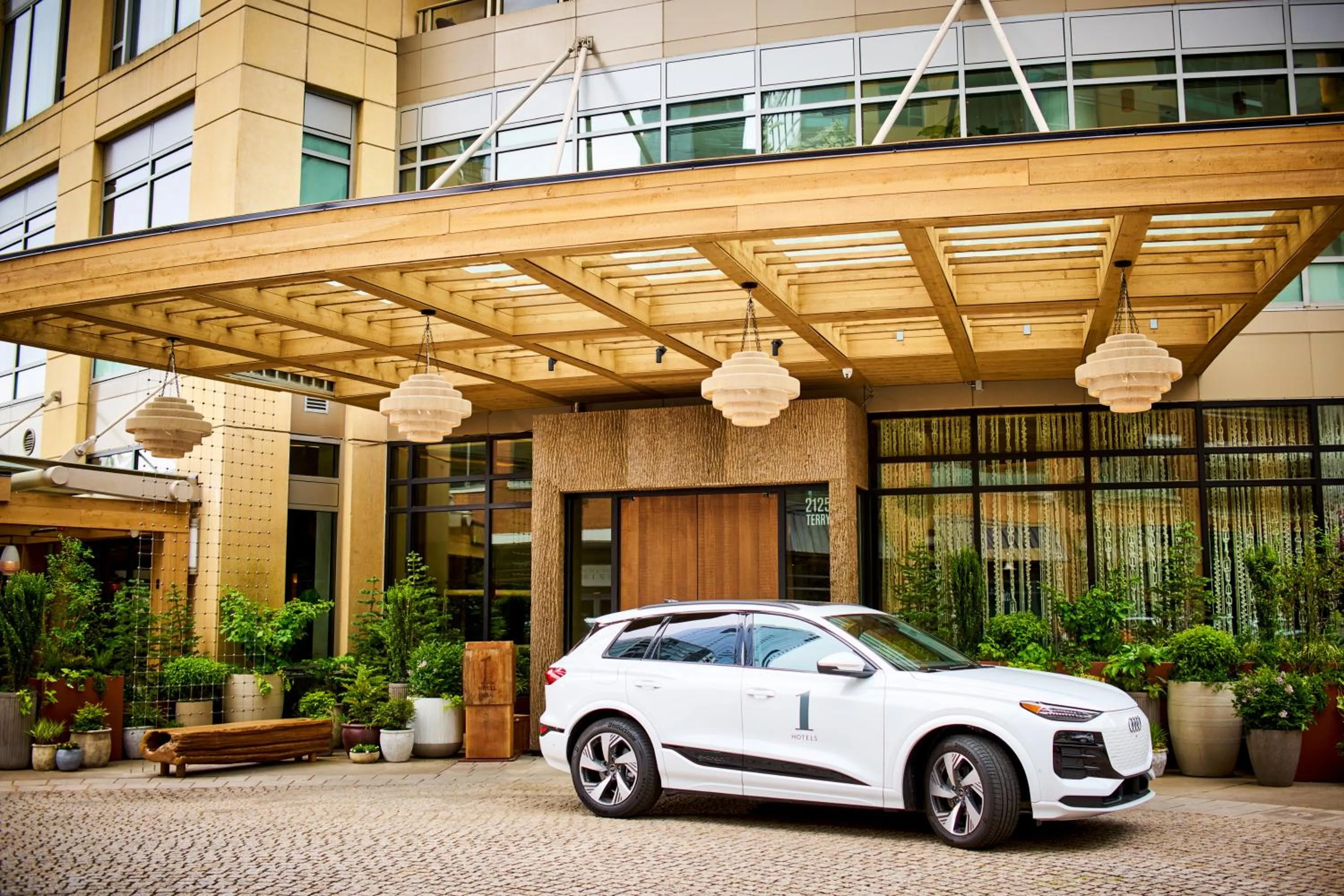 Facade/entrance in 1 Hotel Seattle