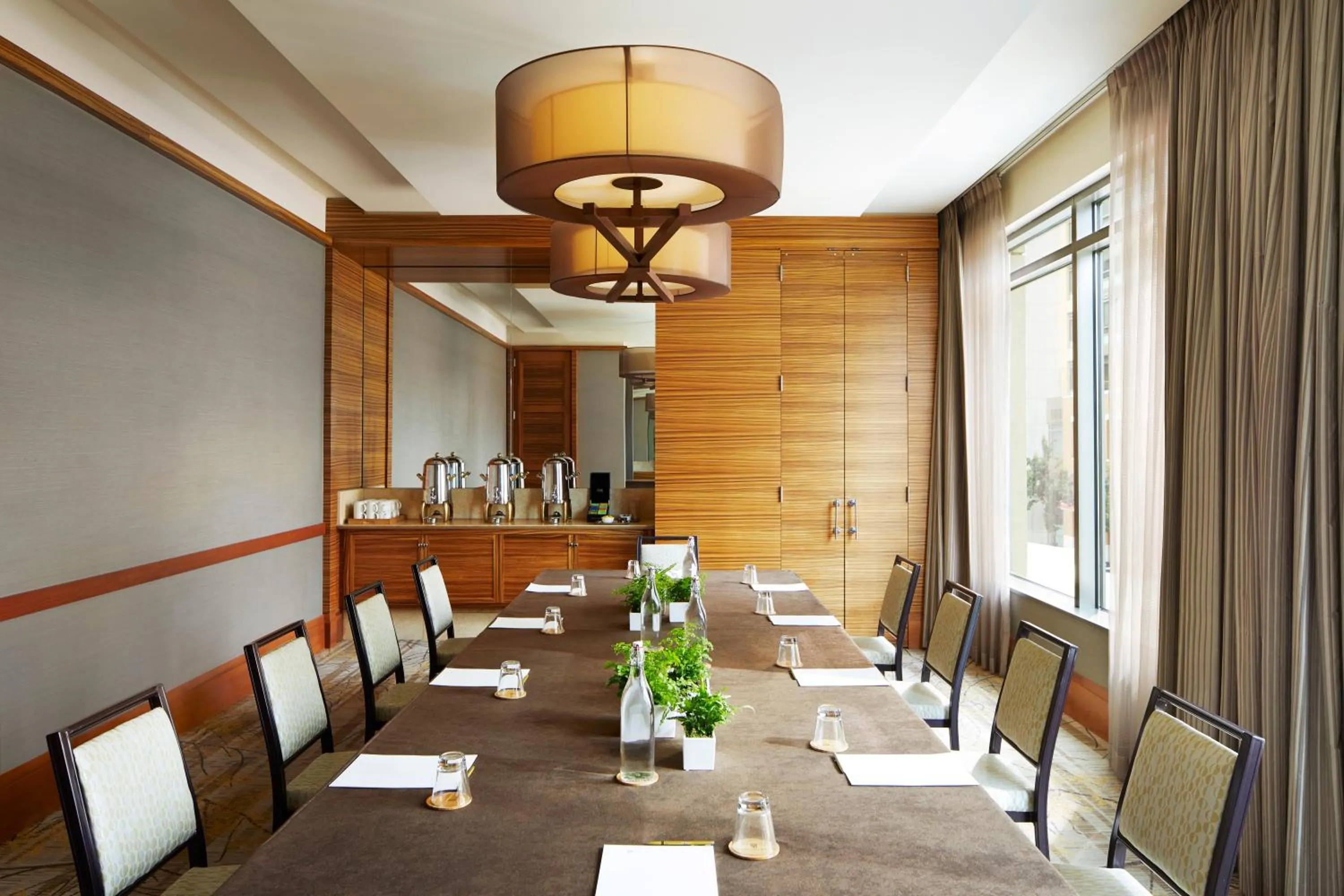 Meeting/conference room in Pan Pacific Seattle