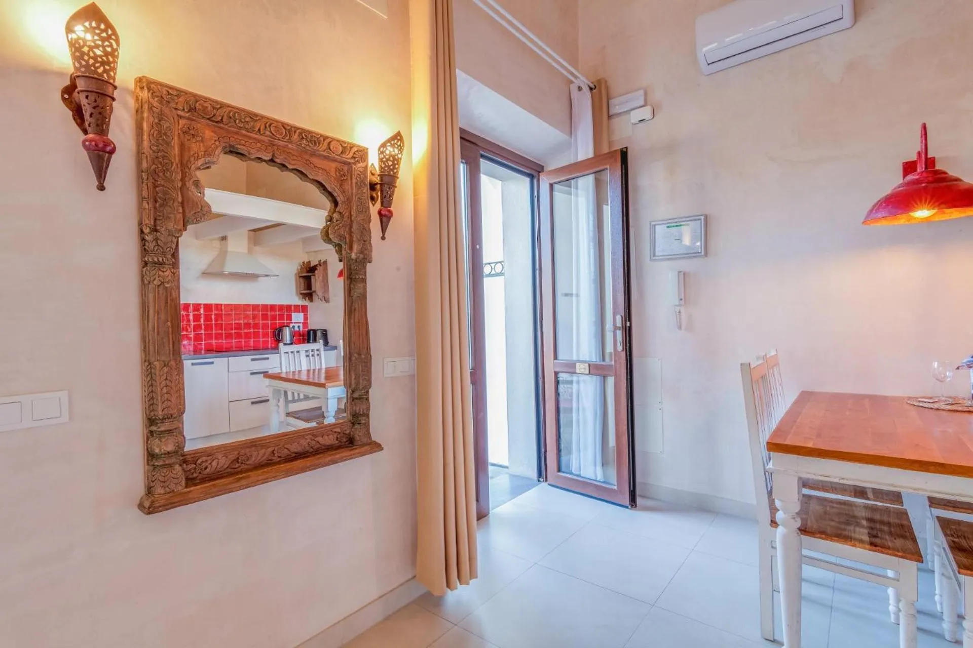 Apartamentos La Residencia Tarifa