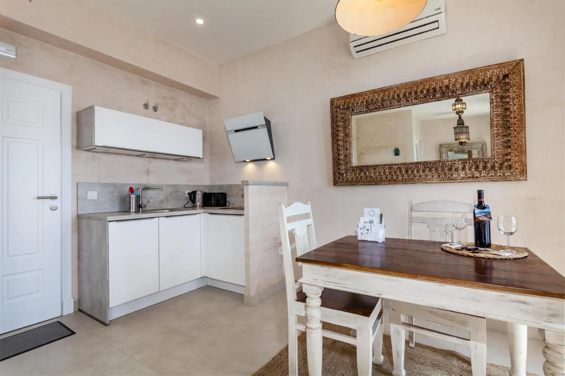 Apartamentos La Residencia Tarifa