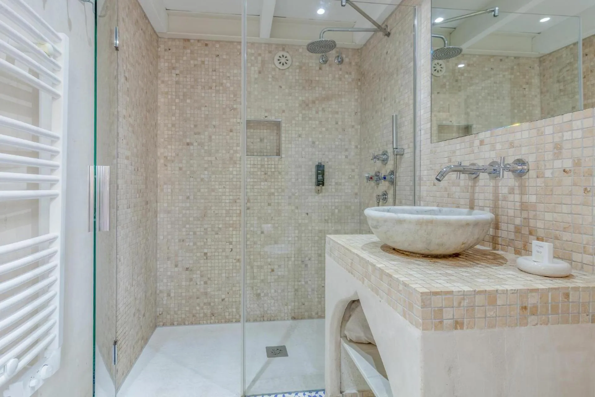 Apartamentos La Residencia Tarifa