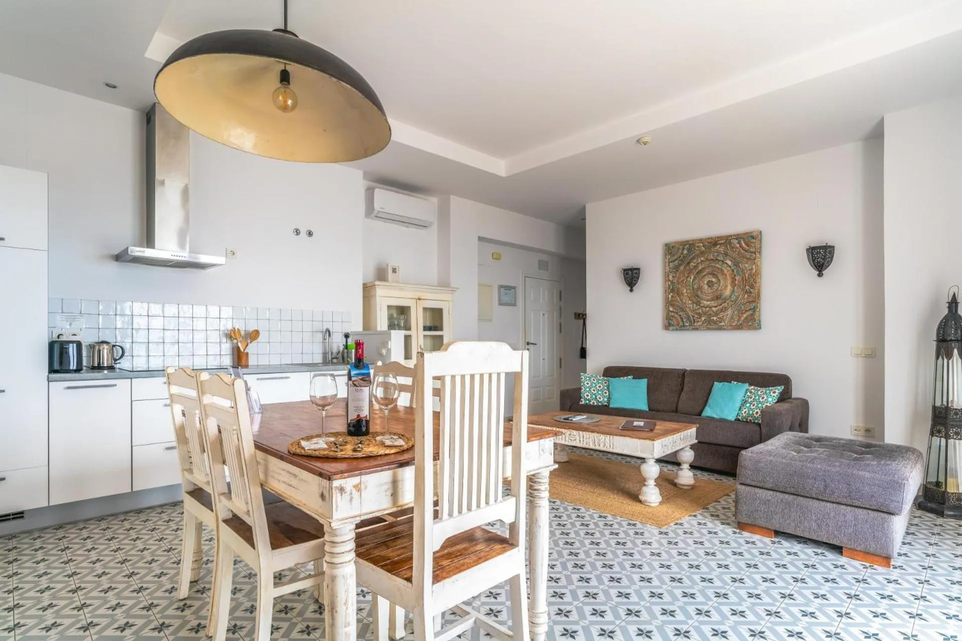 Apartamentos La Residencia Tarifa