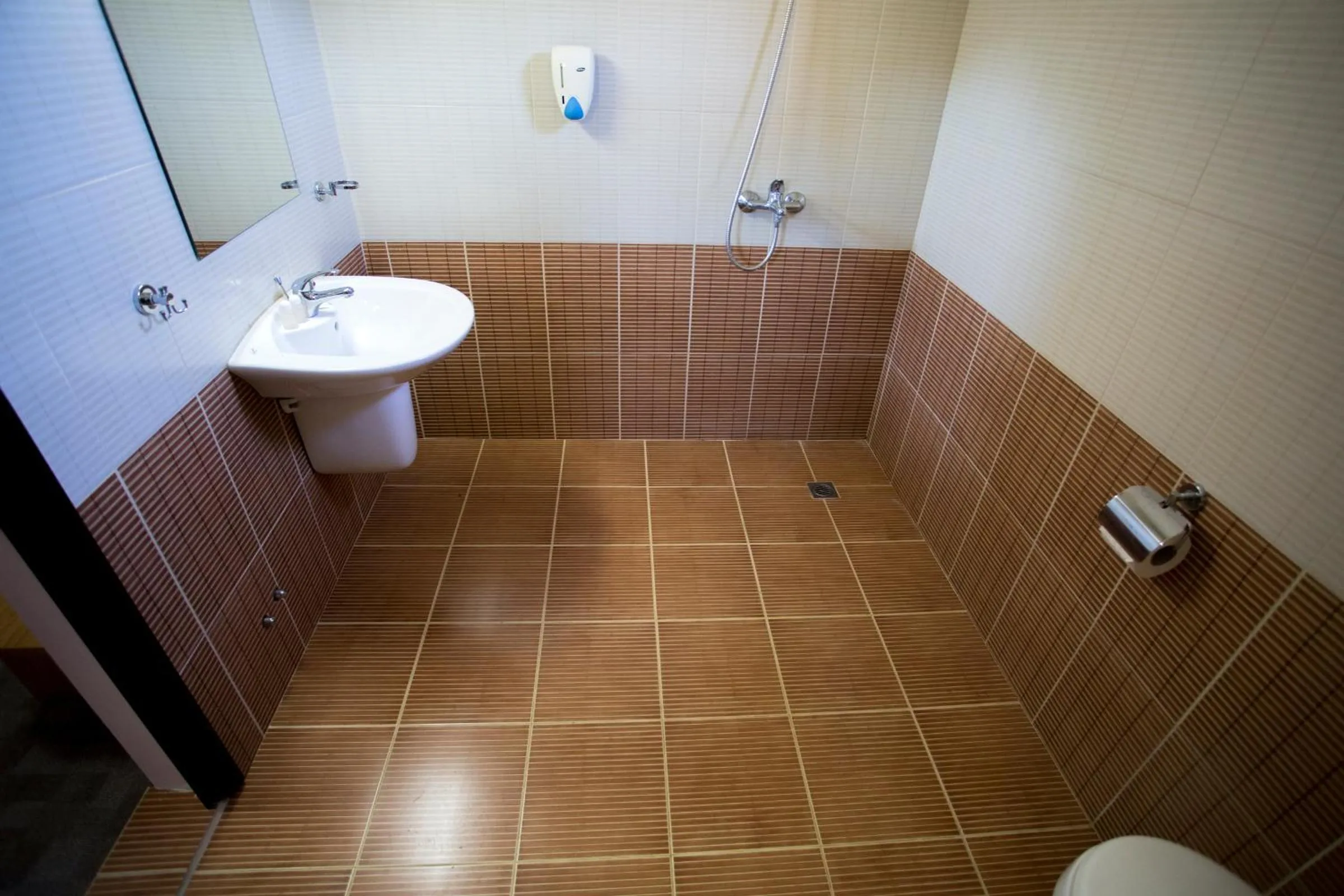 Bathroom in Family Prim Hotel