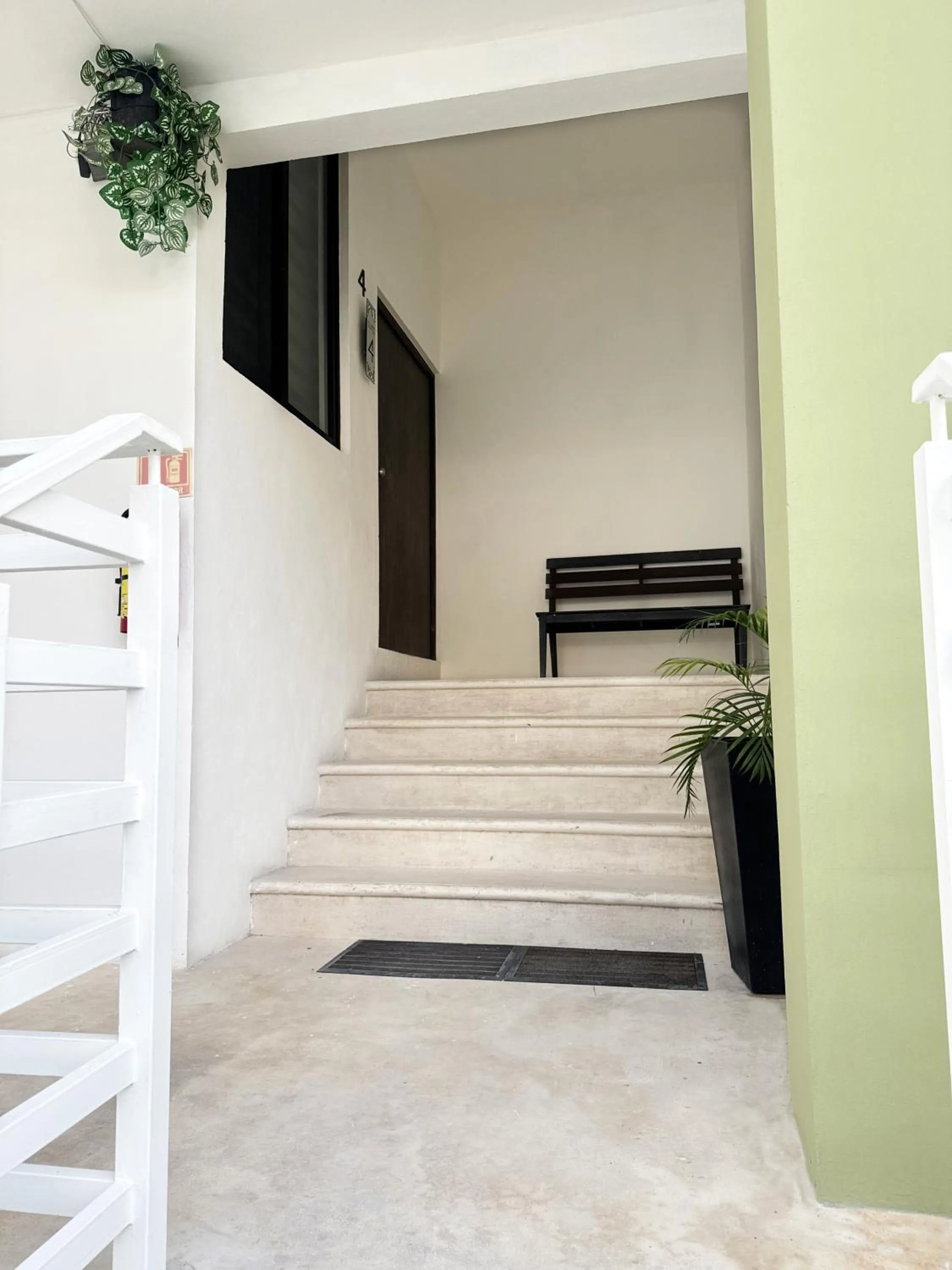 Property building in SILVERSANDS Hotel Boutique - 5Th Ave