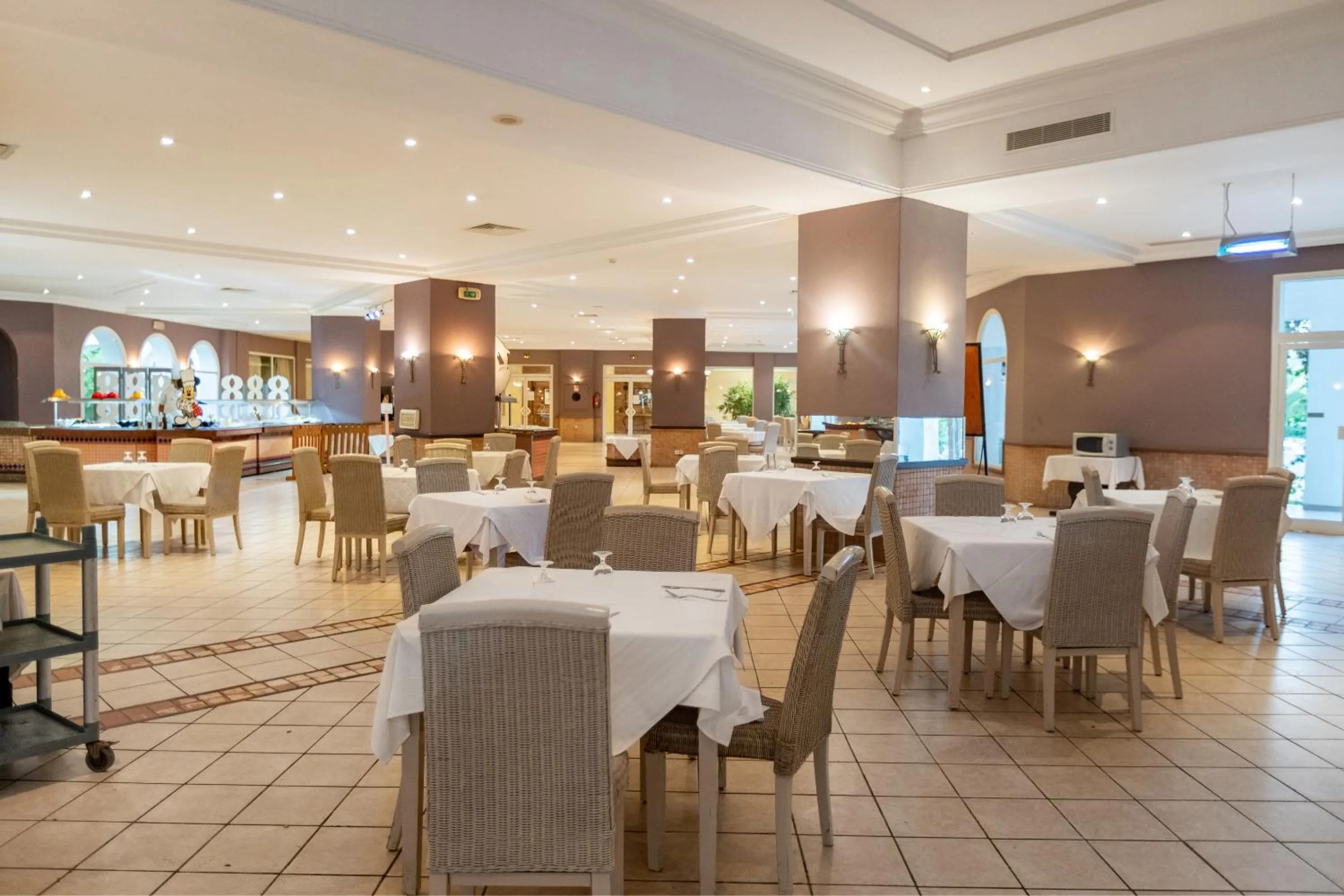 Restaurant/places to eat in Djerba Resort- Families and Couples Only