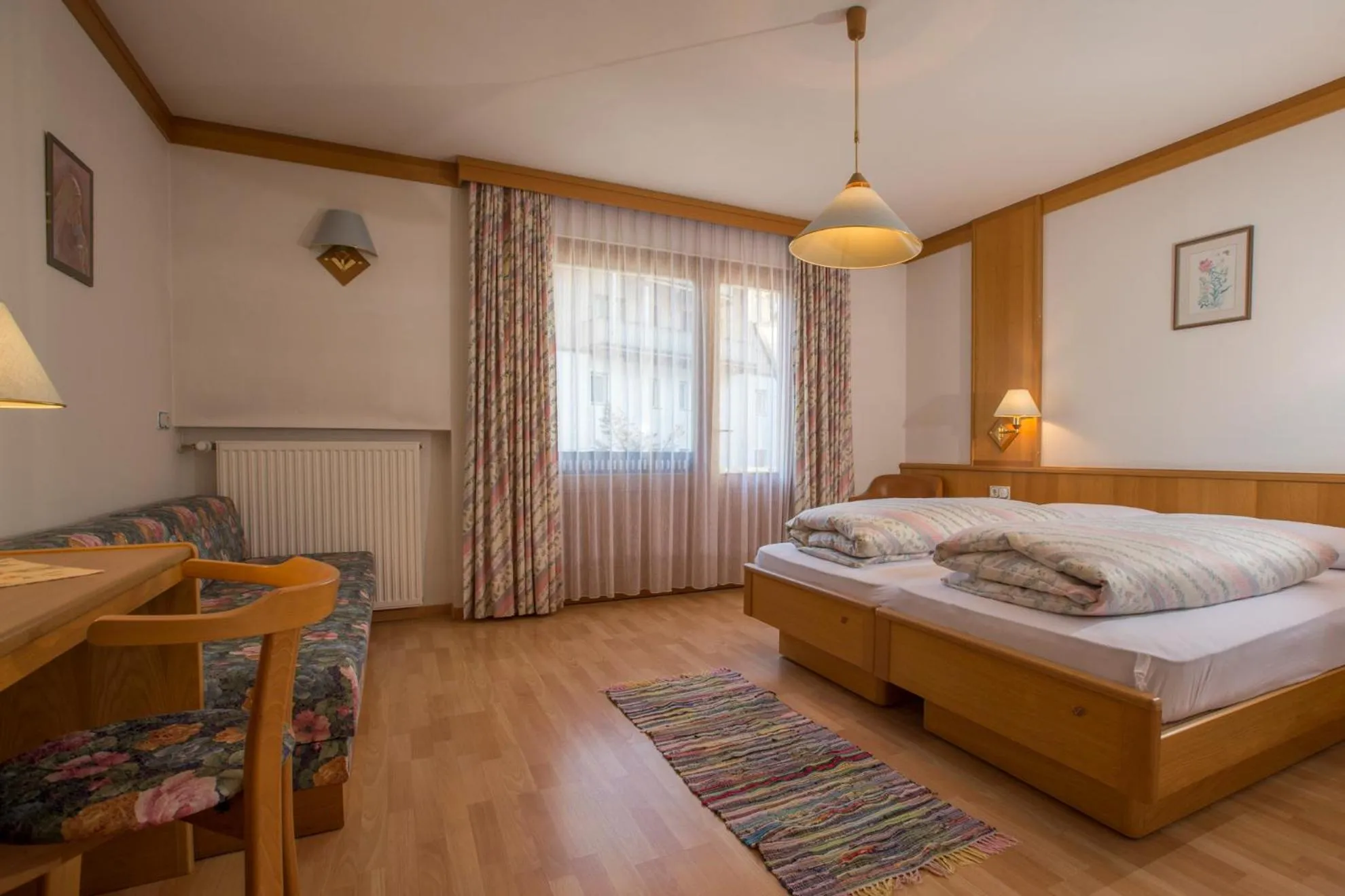 Photo of the whole room, Bed in Garni Appartments Helvetia