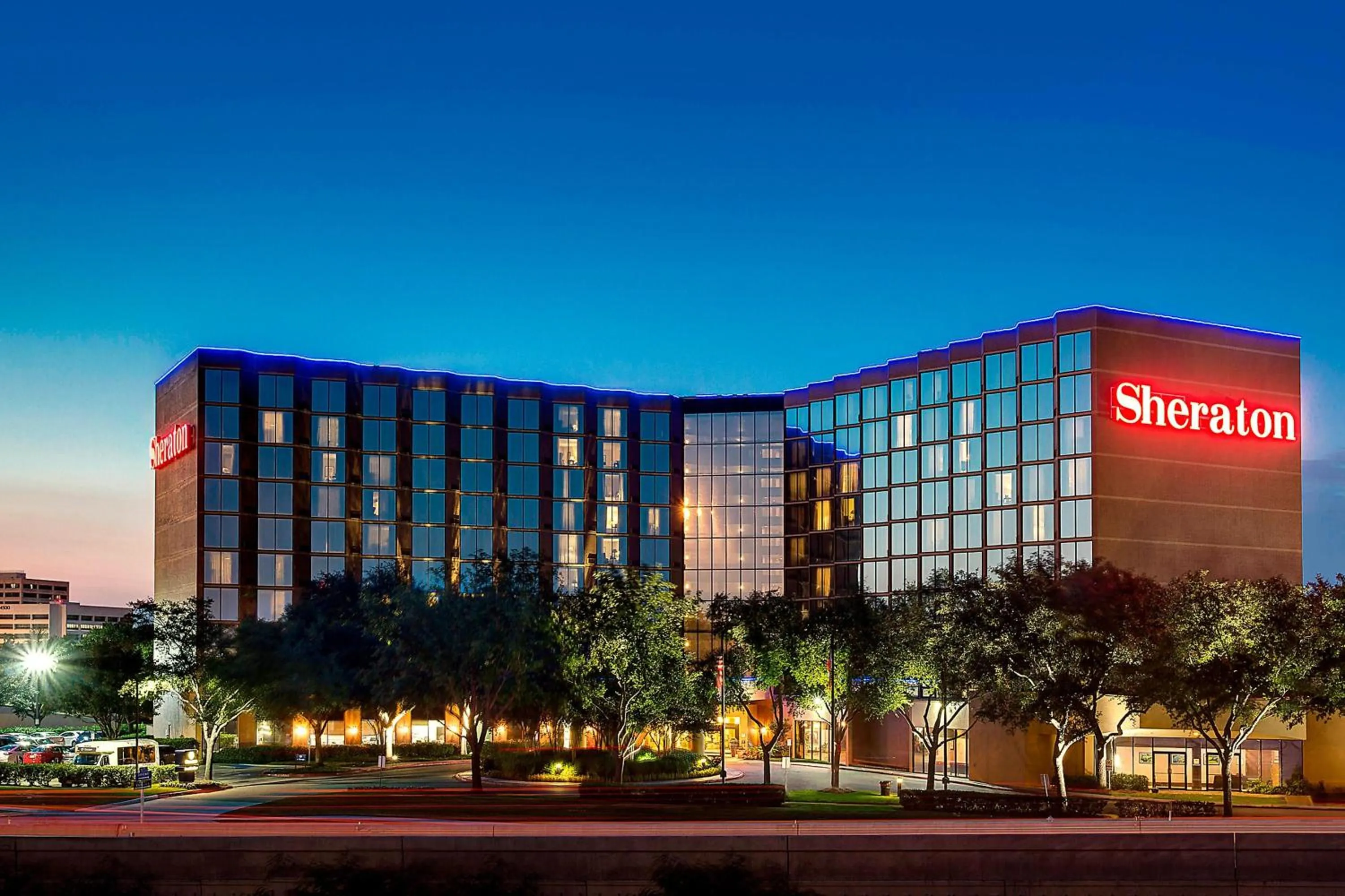 Property building in Sheraton Houston Brookhollow Hotel