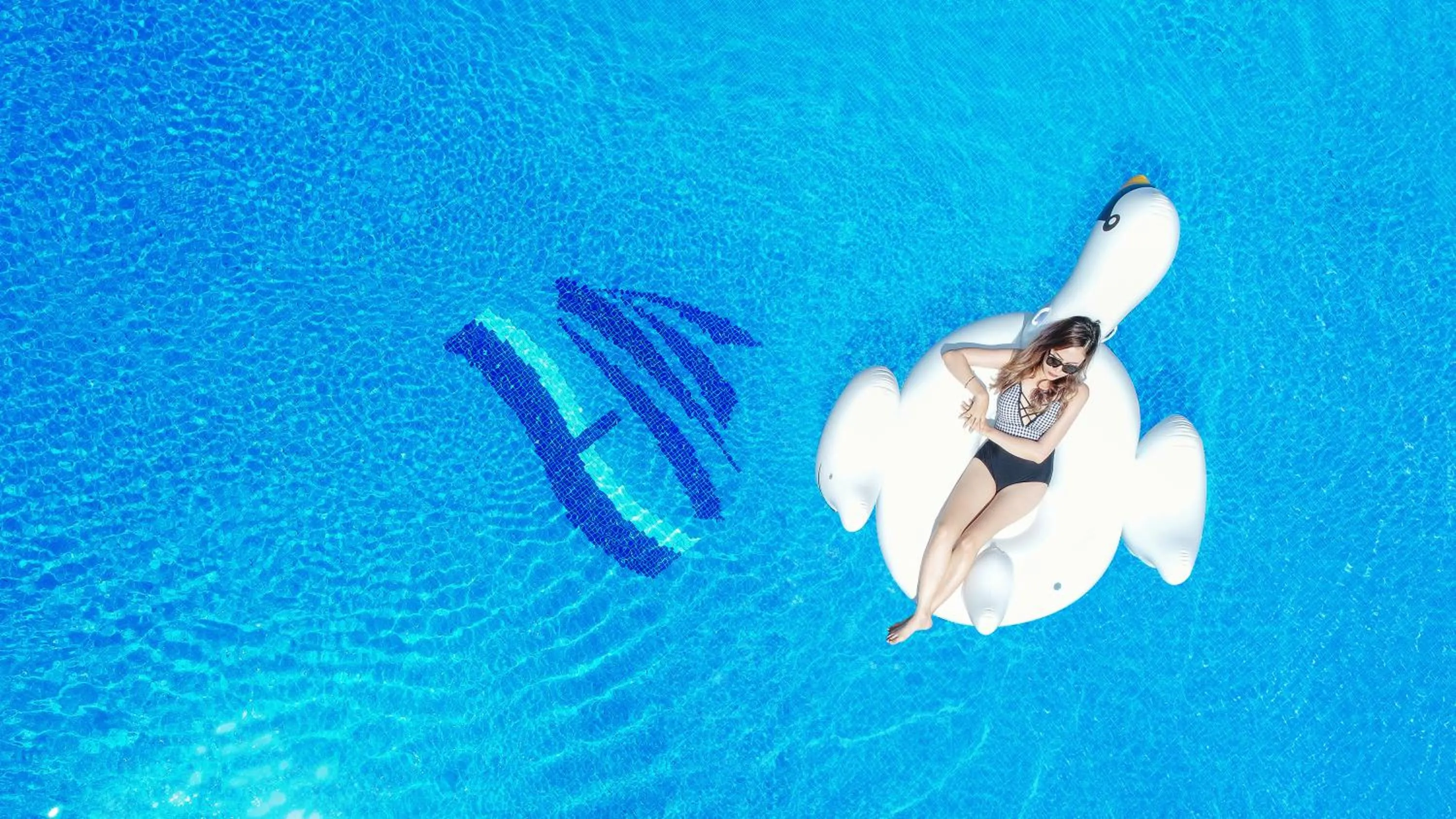 Swimming pool in Carmelina Beach Resort Ho Tram