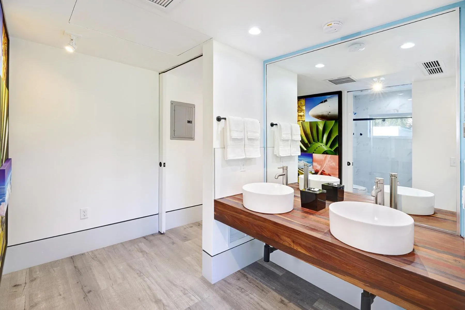 Bathroom in Ocean Treasure Beachside Suites