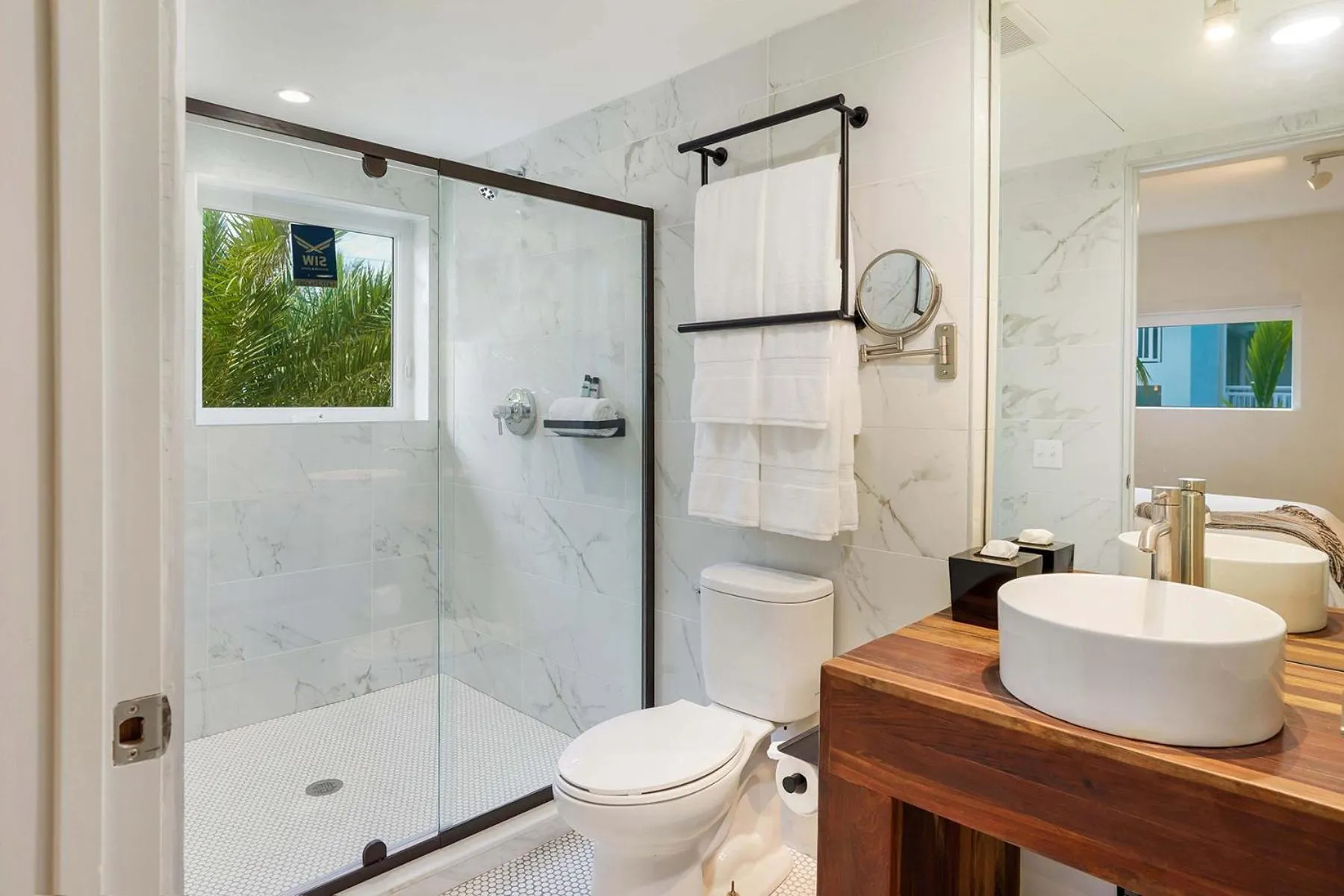Bathroom in Ocean Treasure Beachside Suites