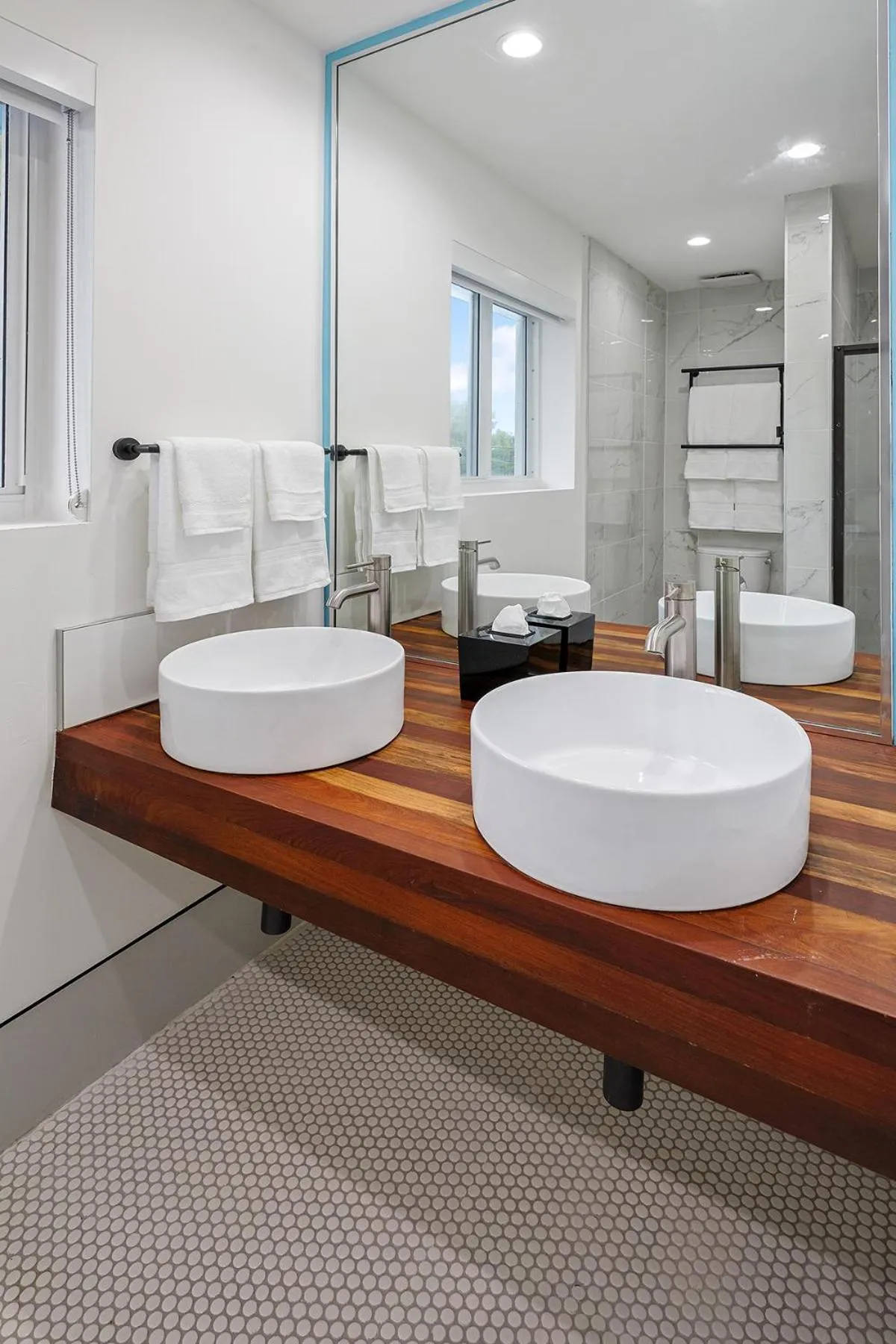 Bathroom in Ocean Treasure Beachside Suites