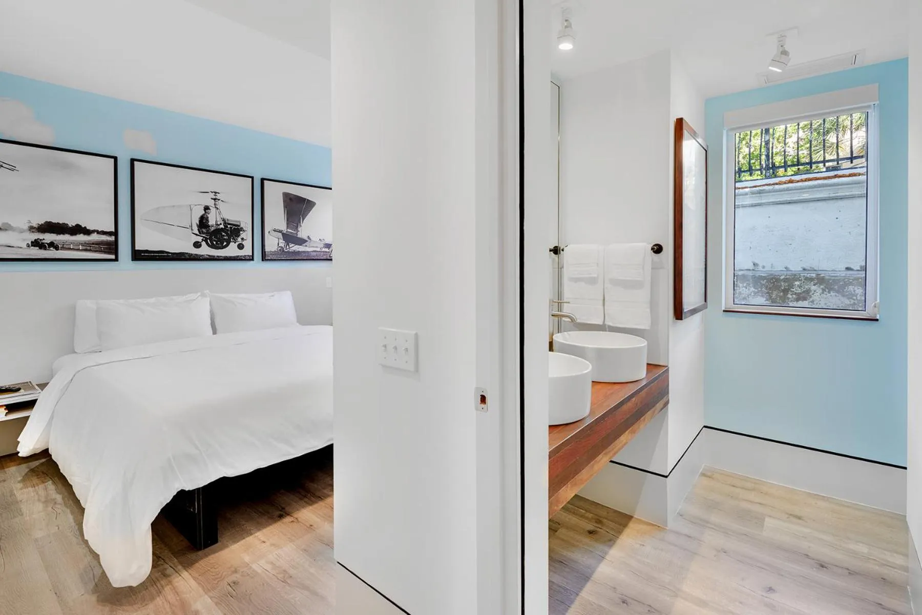 Bed in Ocean Treasure Beachside Suites