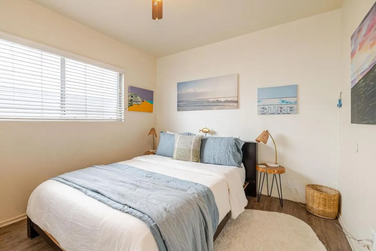 Bed in Oceanfront Oasis