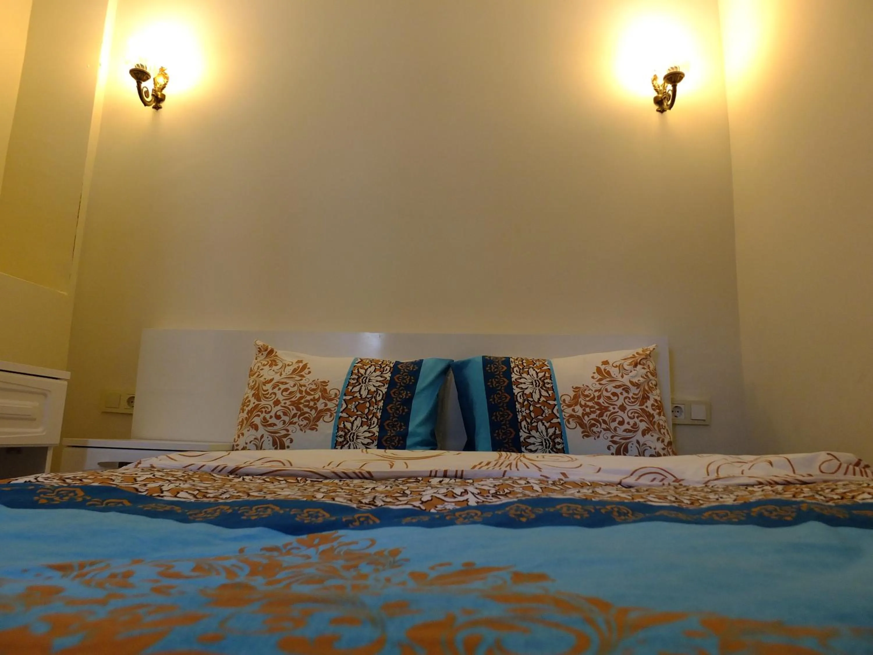 Bed in Old City Pansiyon