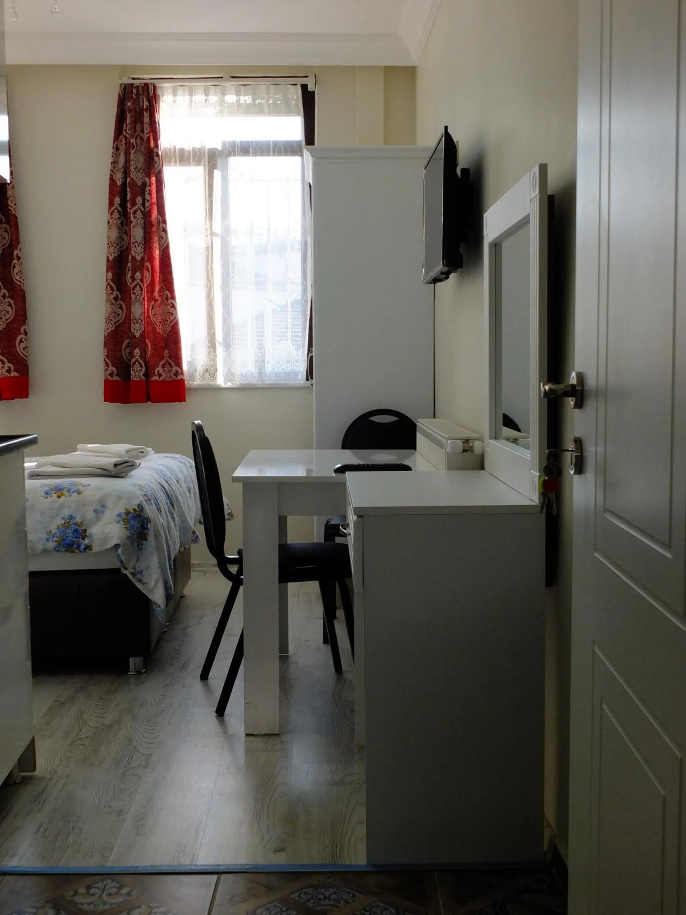 Bed in Old City Pansiyon