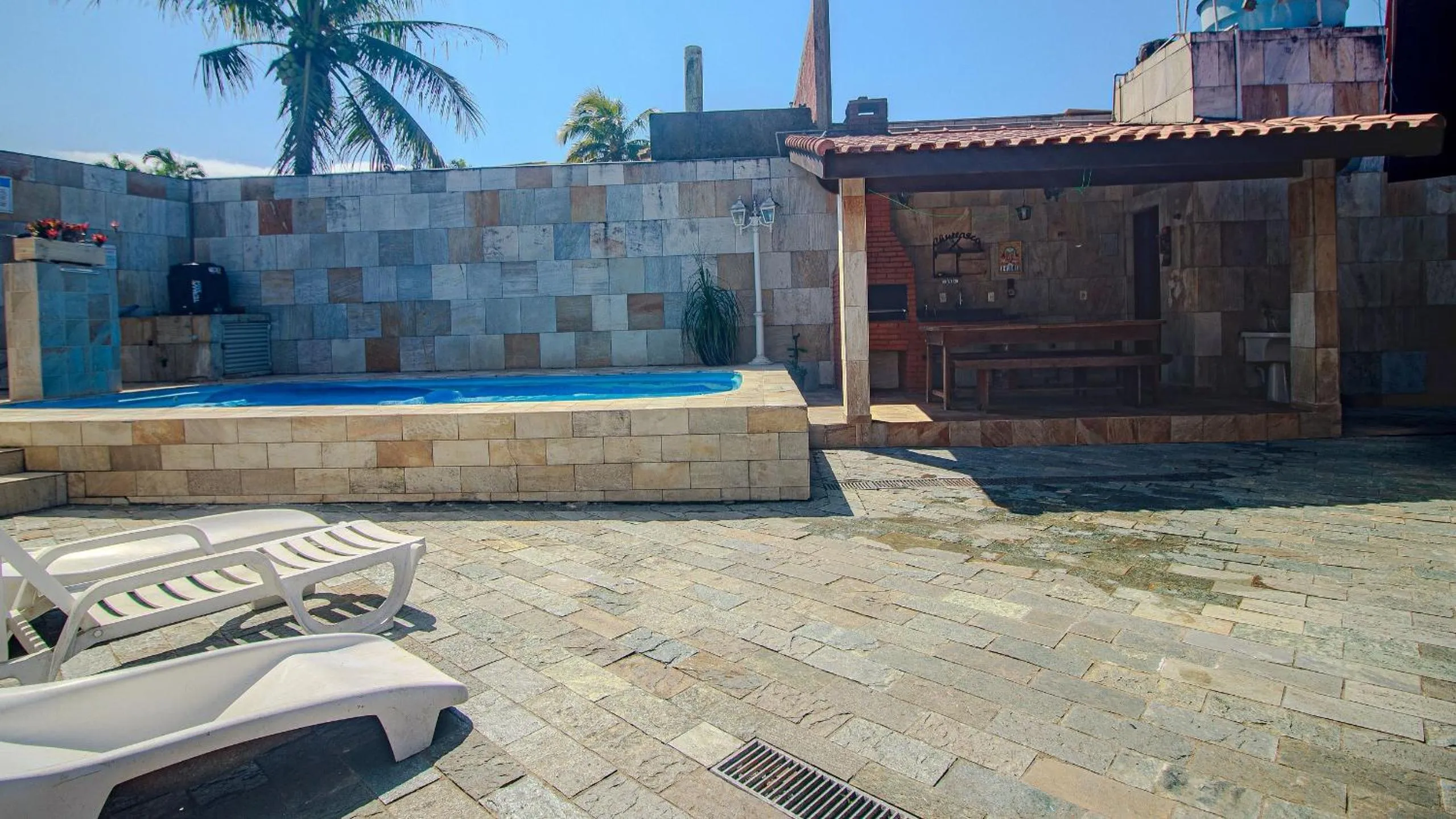 Swimming pool in Piscina Aquecida , SPA, Bilhar, Ar Cond, Wi-Fi