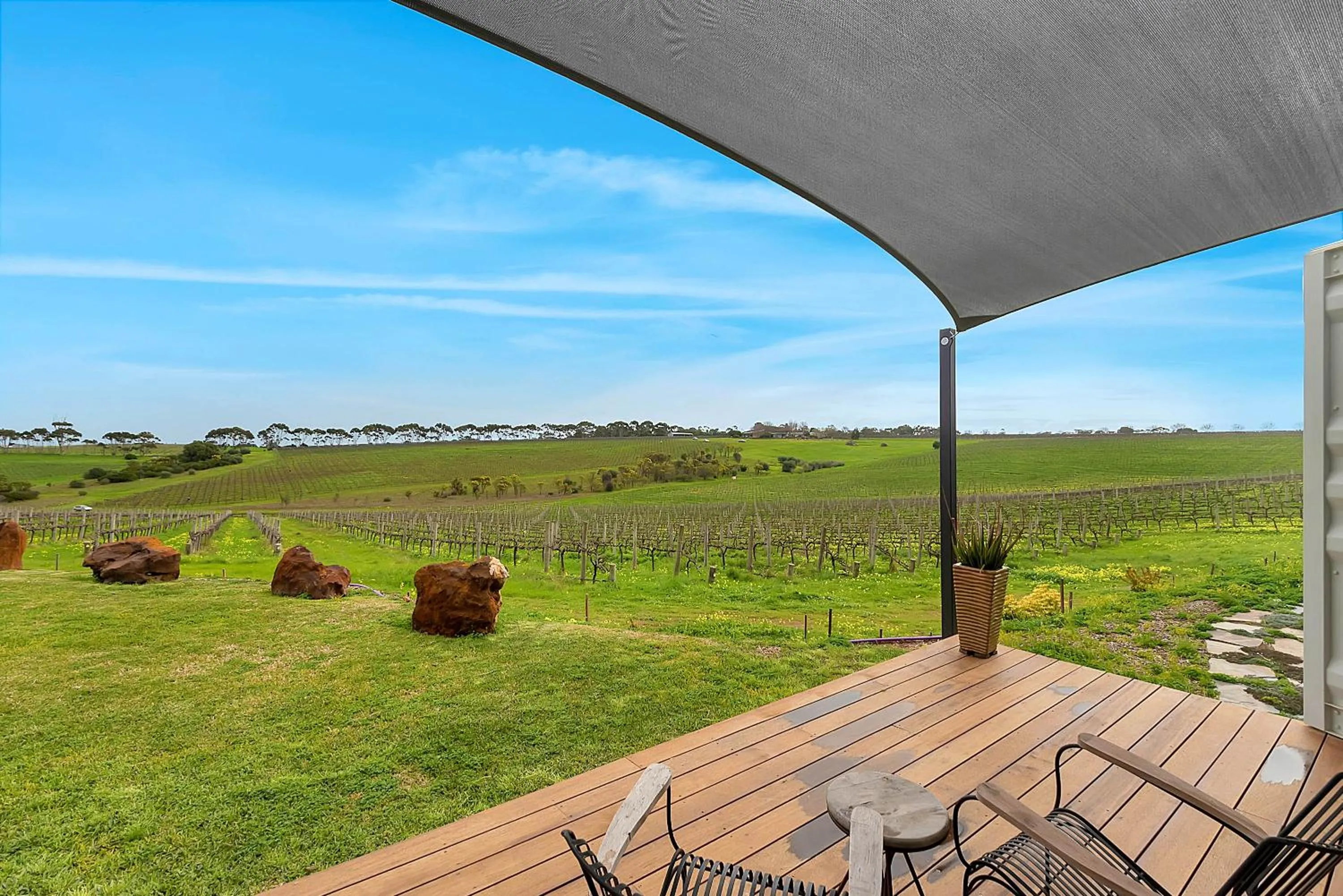 Natural landscape in Hotel California Road at Inkwell Wines