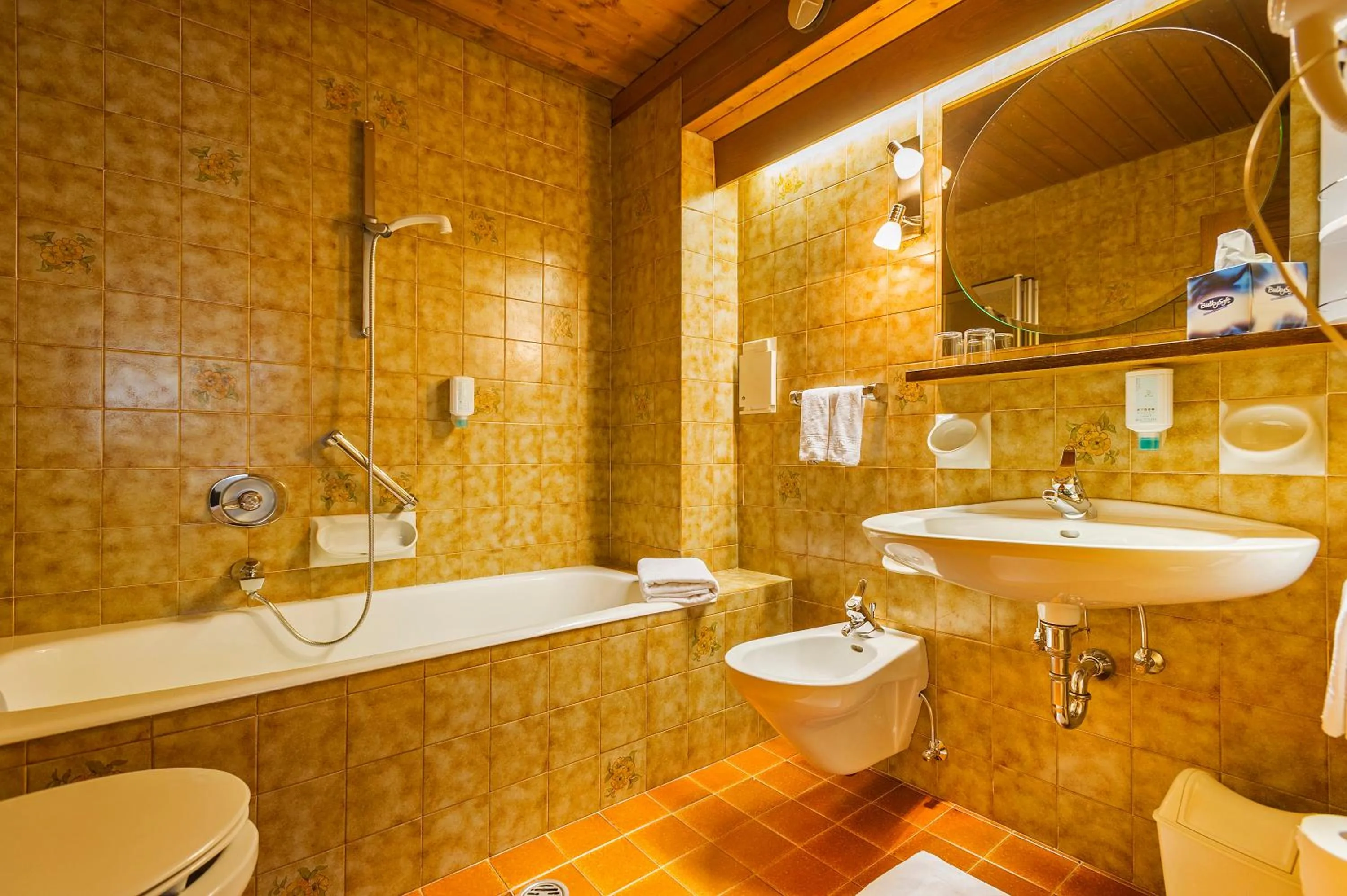 Bathroom in Hotel Mondschein