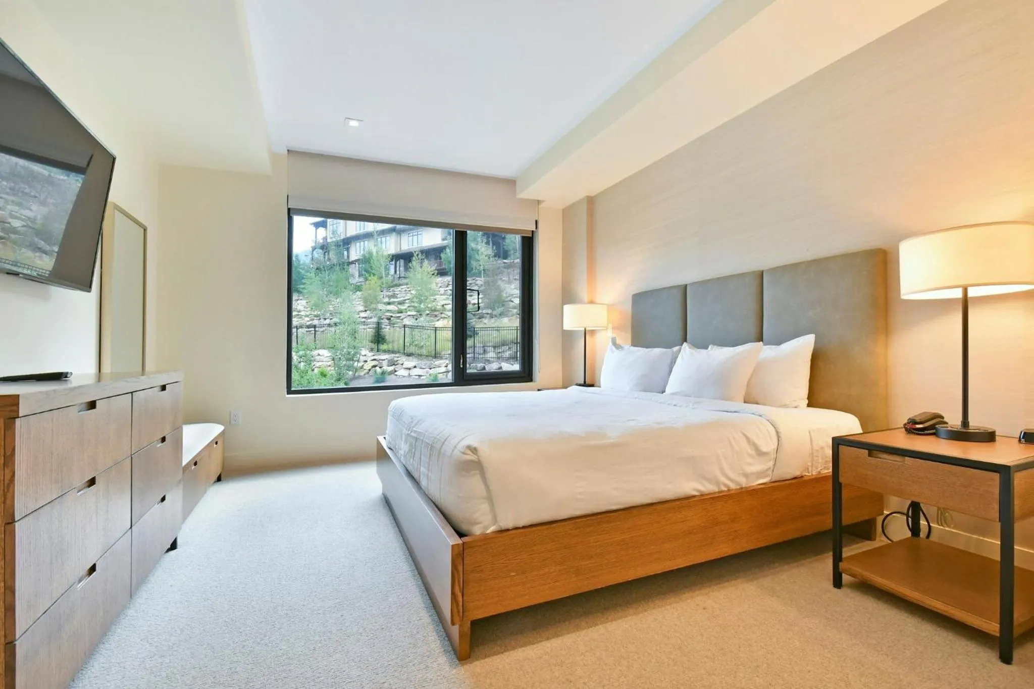 Bedroom, Bed in Lift Park City Condominiums by Vail Resorts