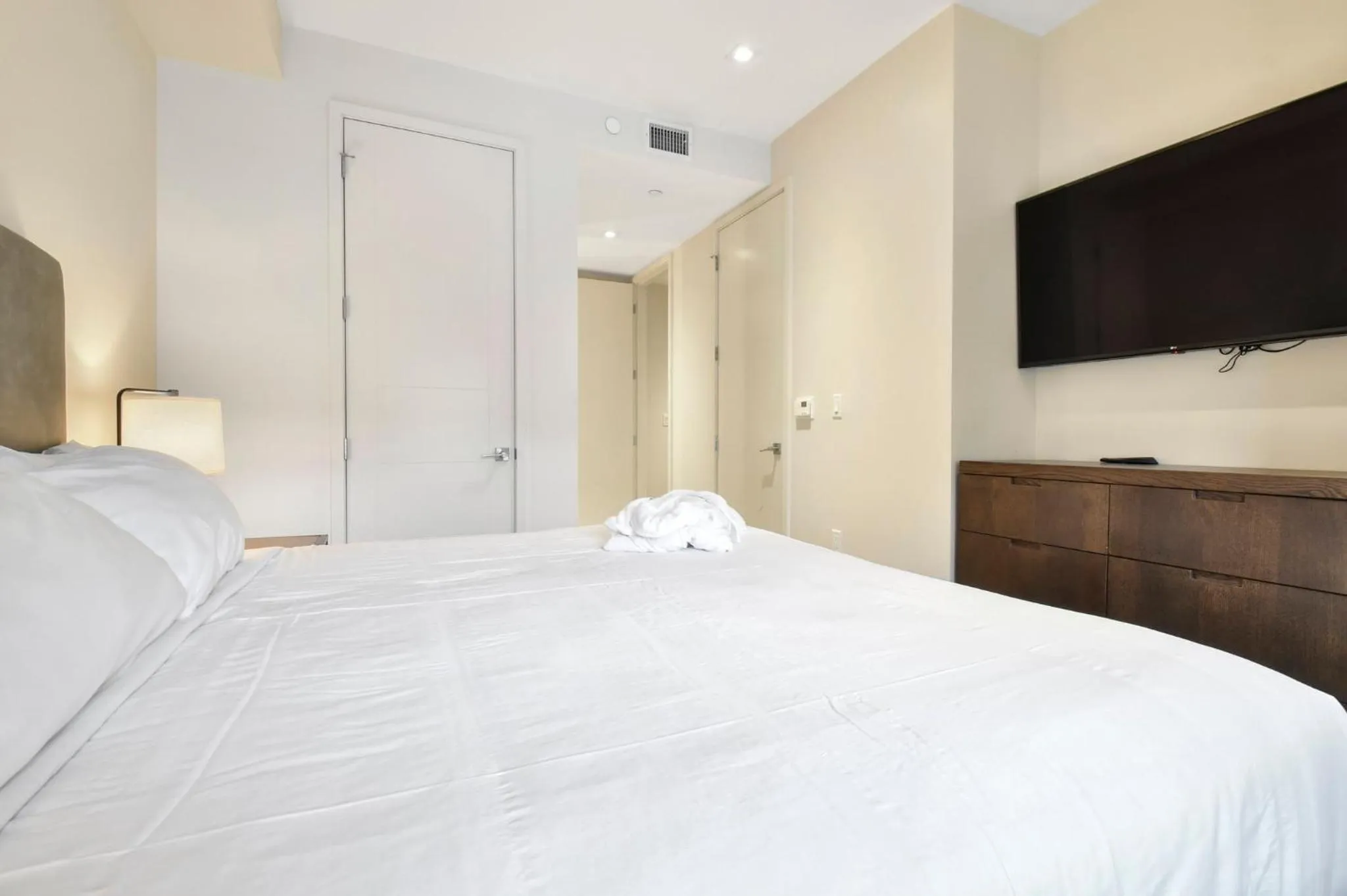 Bedroom, Bed in Lift Park City Condominiums by Vail Resorts